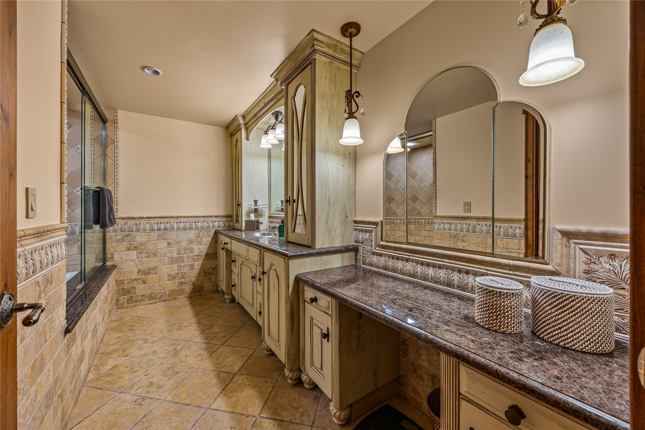 1200 Valley Wind Lane Property Photo 58