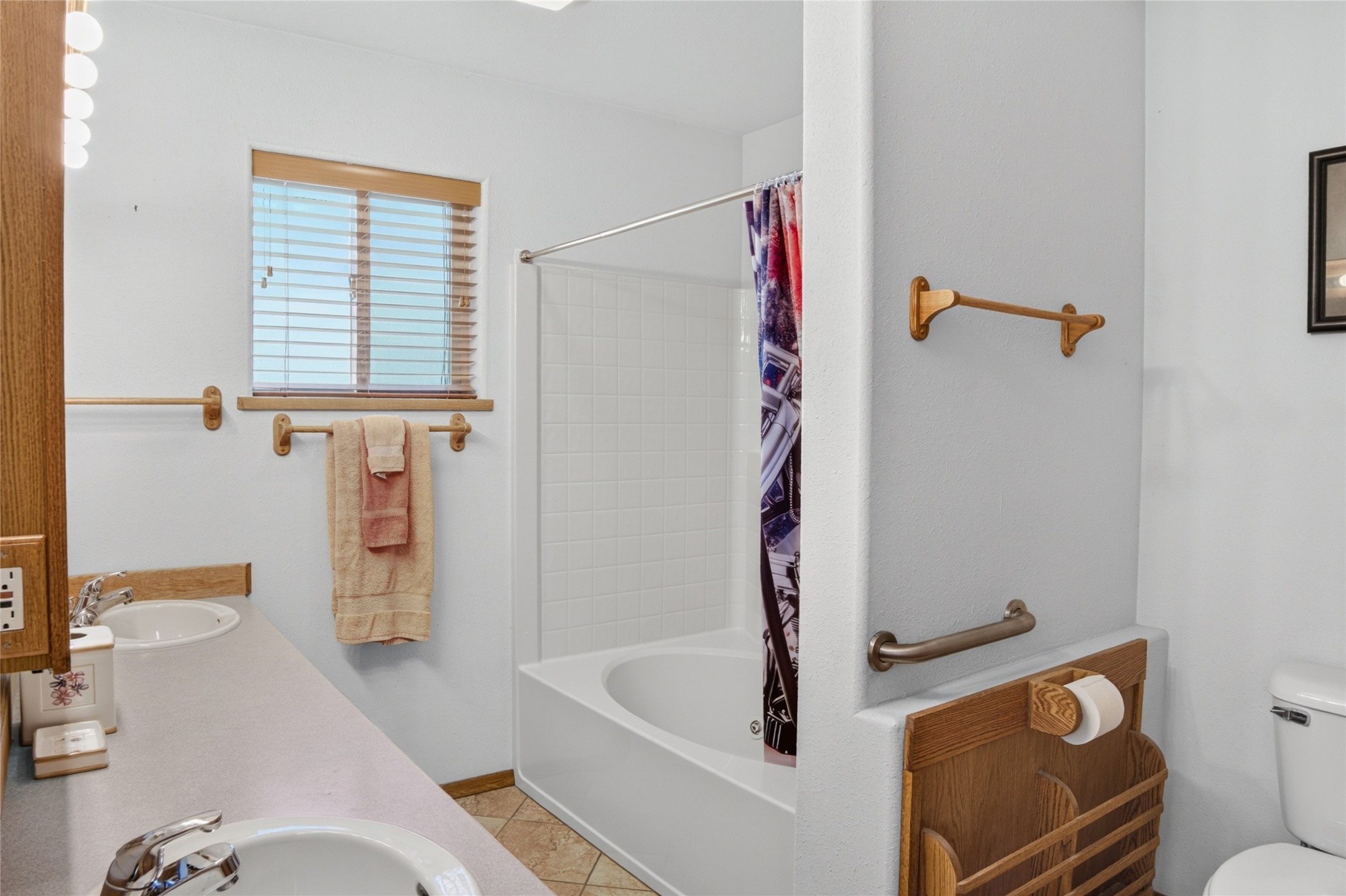 395 Edgewater Drive Property Photo 16