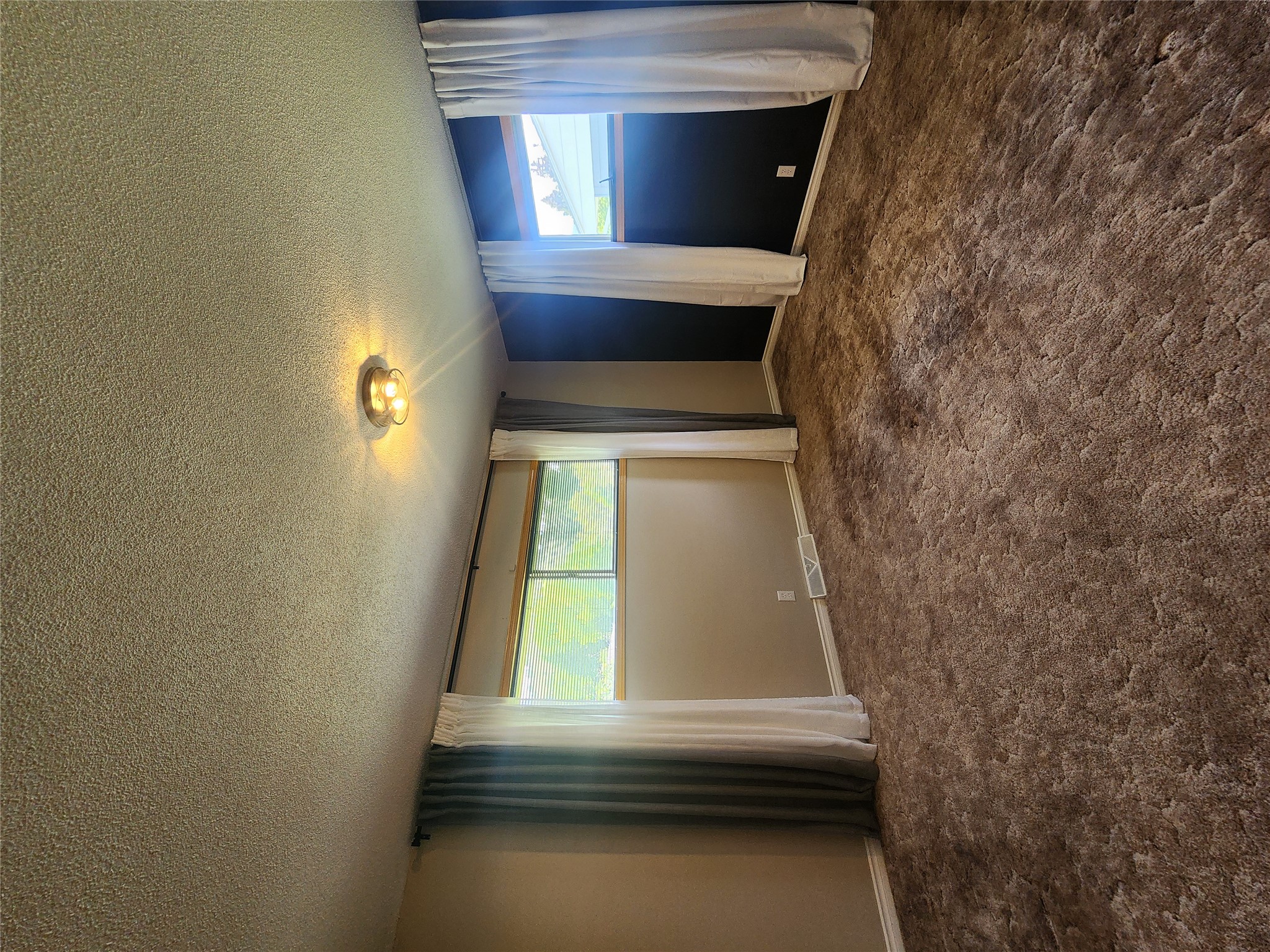 2108 Garfield Street Property Photo 14