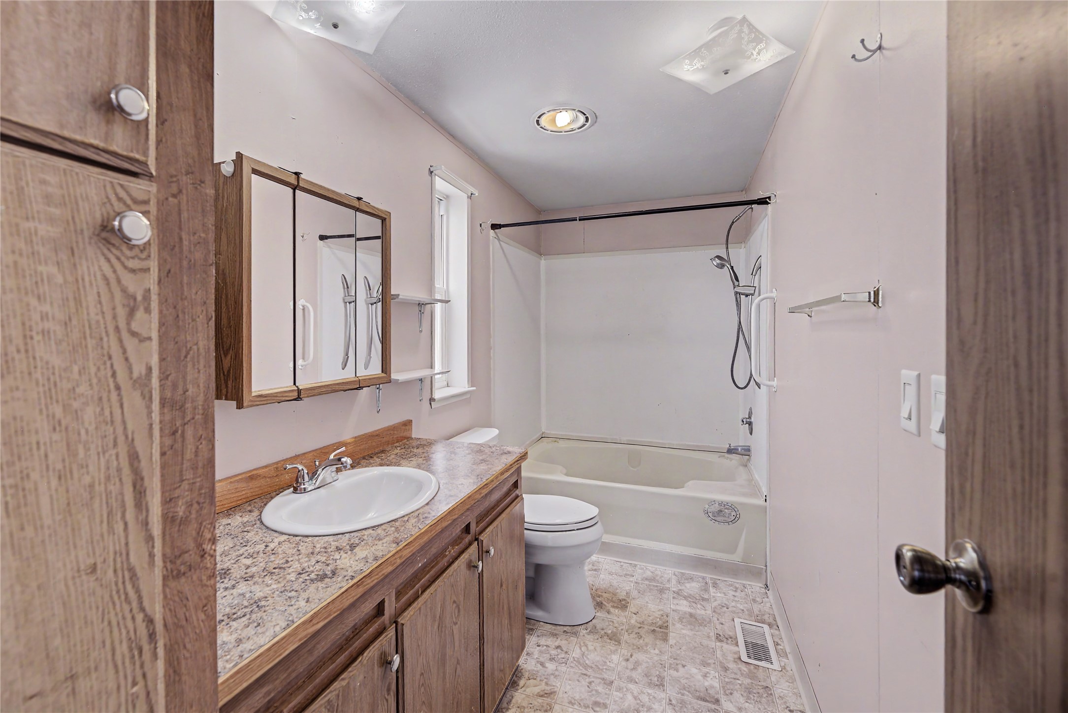11 Silver Bell Road Property Photo 20
