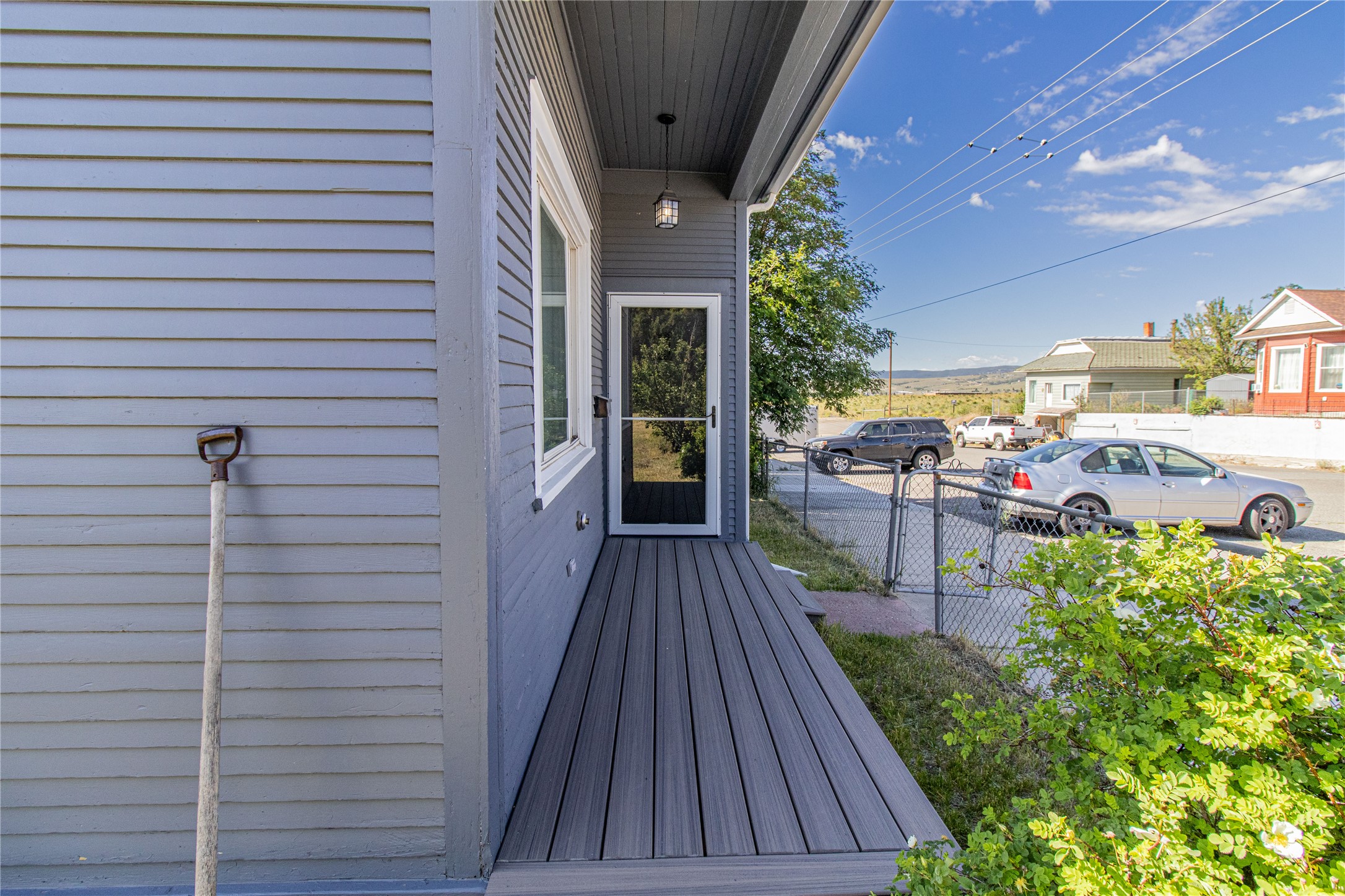 812 S Dakota Street Property Photo 4