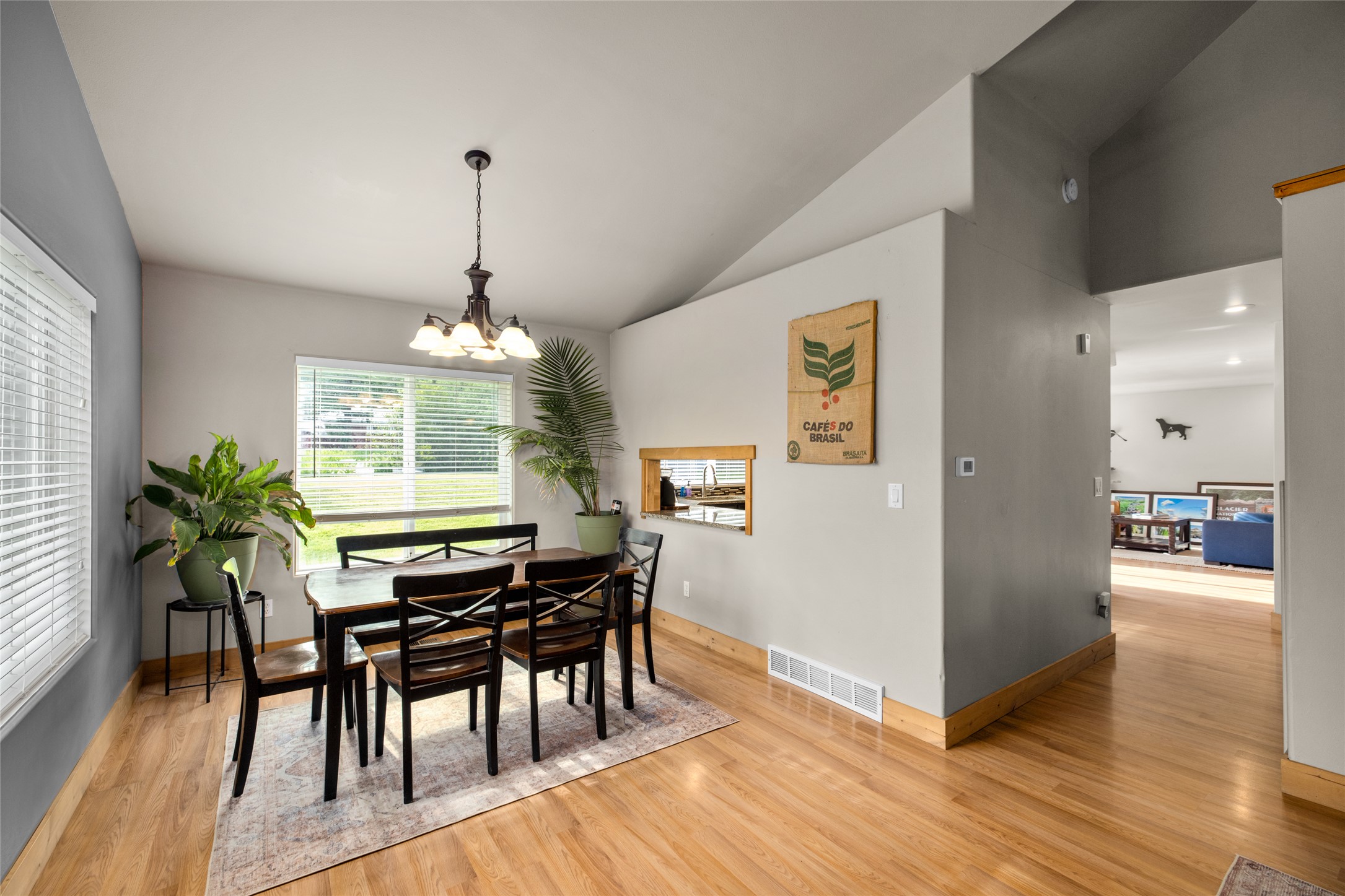 379 Deer Trail Property Photo 10