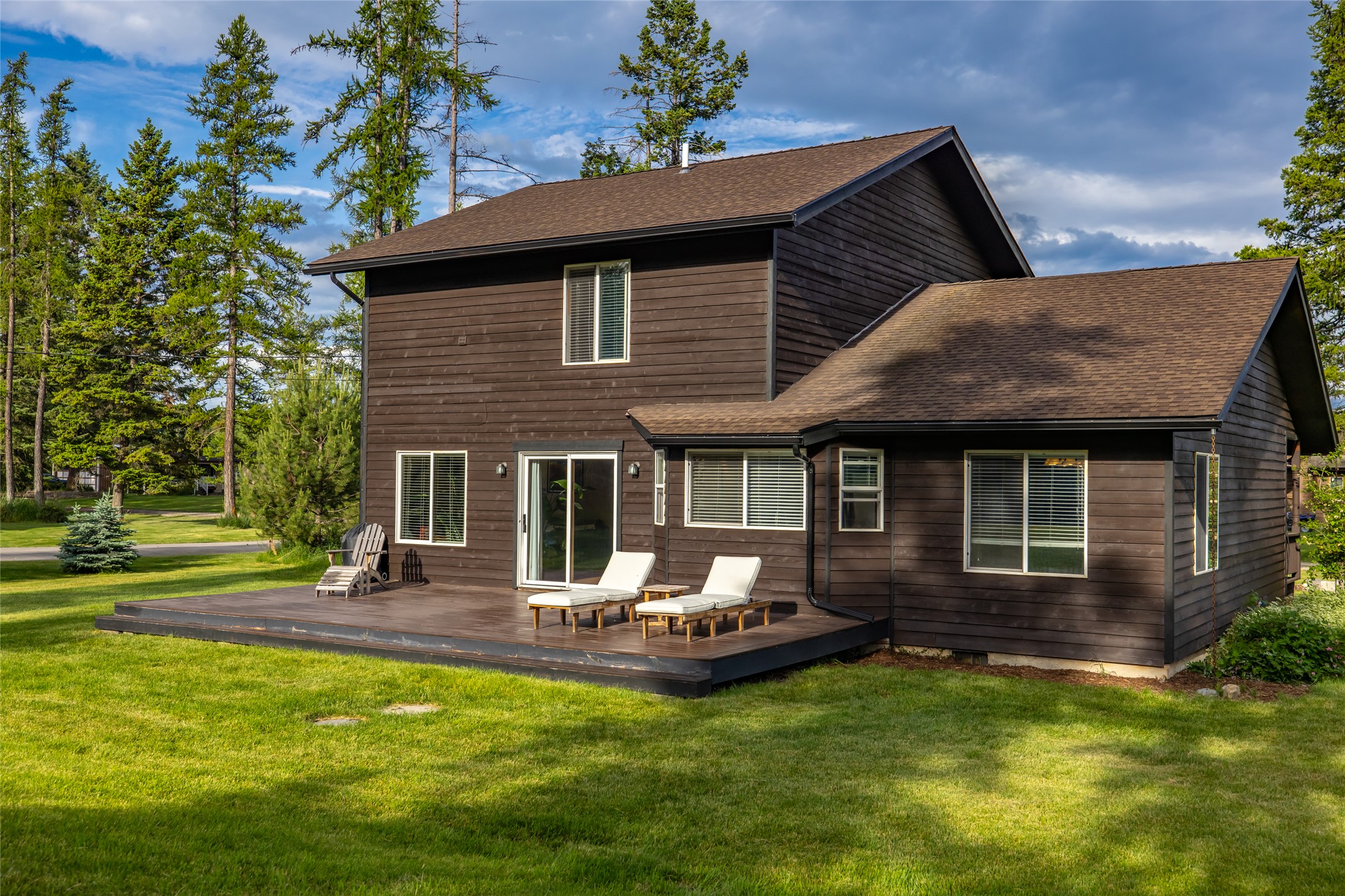 379 Deer Trail Property Photo 40