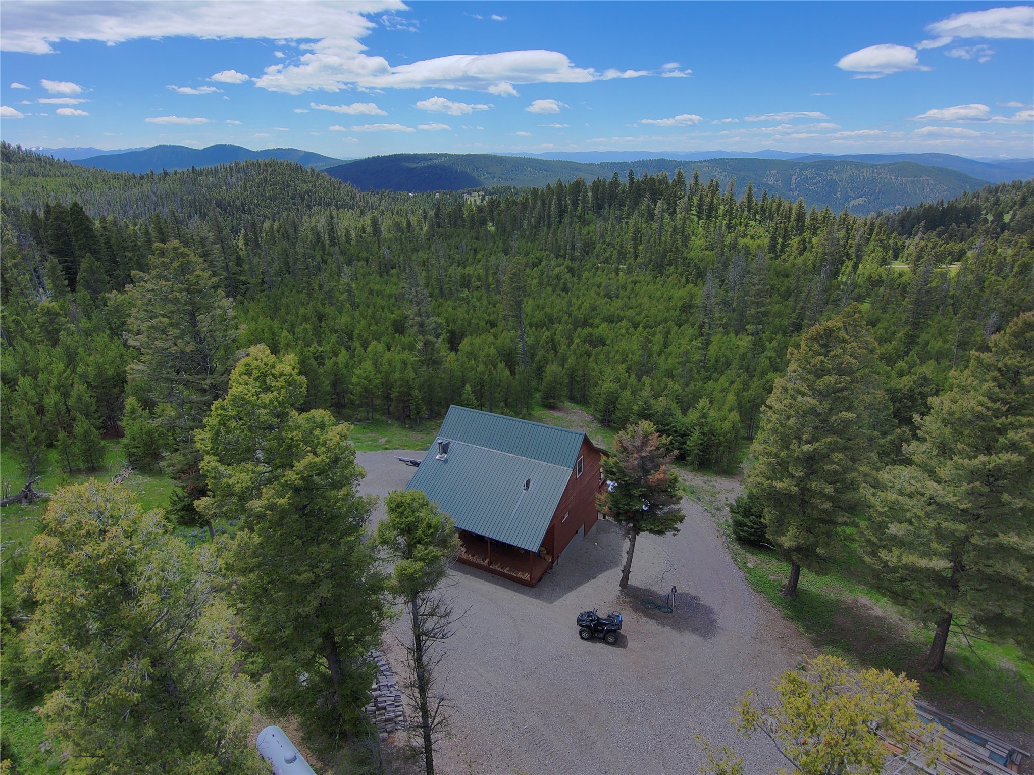 207 Ridgetop Lane Property Photo 1