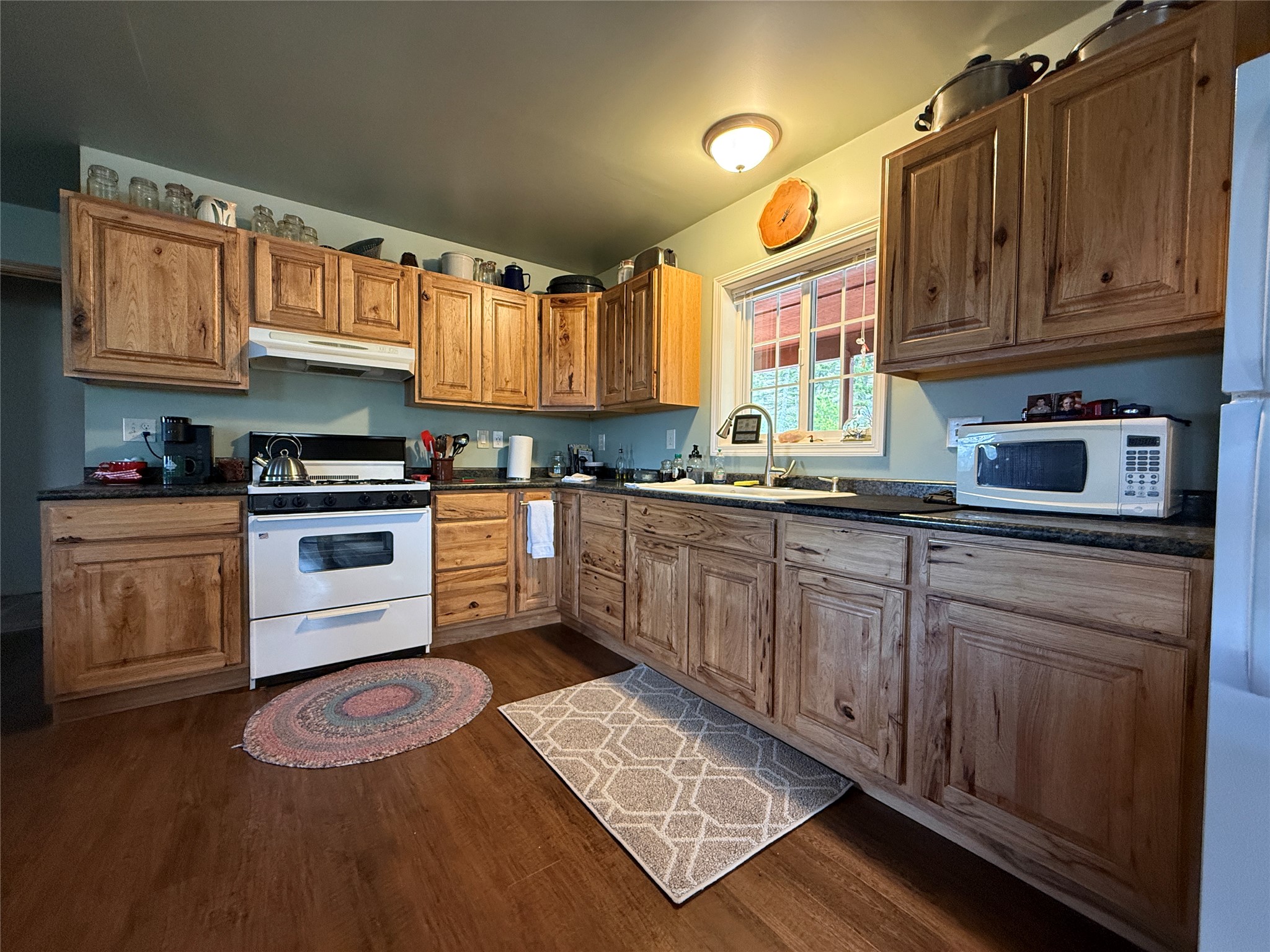 207 Ridgetop Lane Property Photo 8
