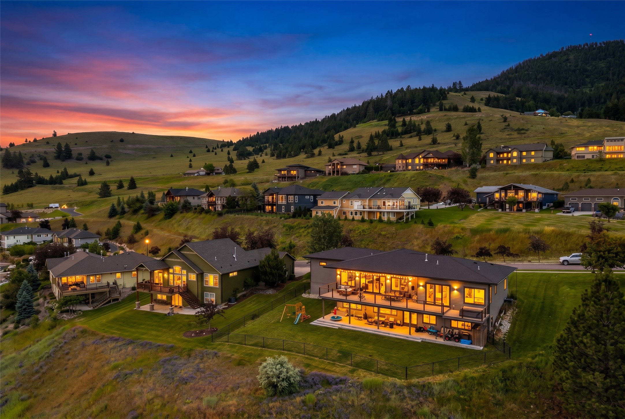 618 Spanish Peaks Drive Property Photo 3