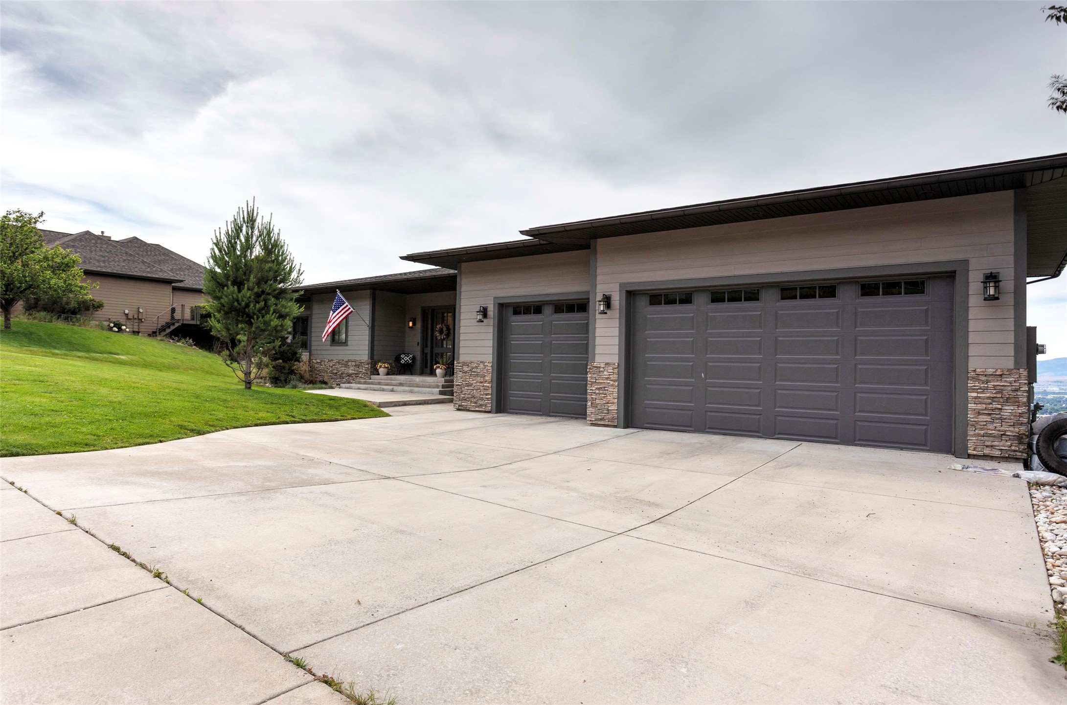 618 Spanish Peaks Drive Property Photo 79