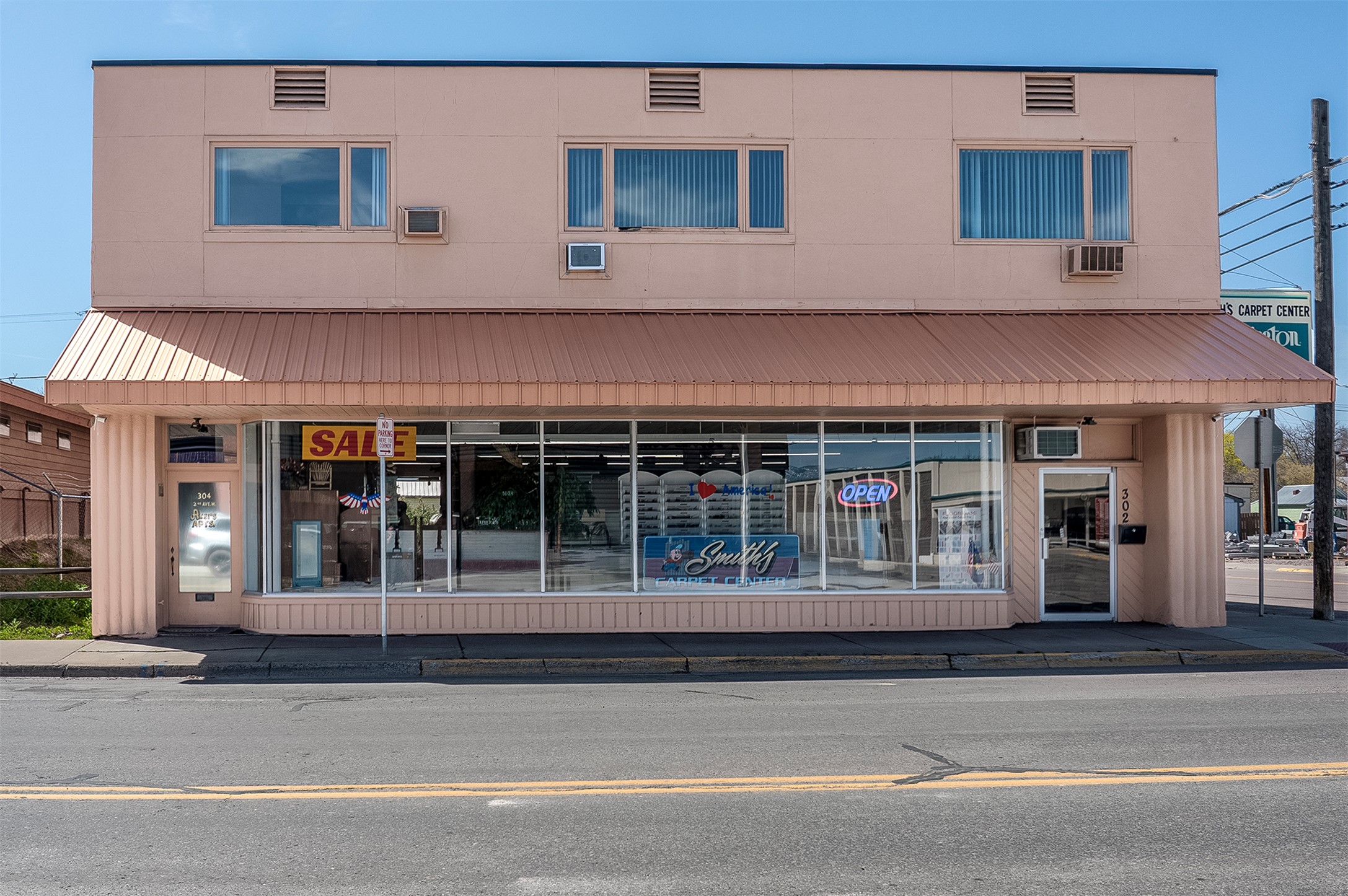 302 2nd Avenue W Property Photo 1