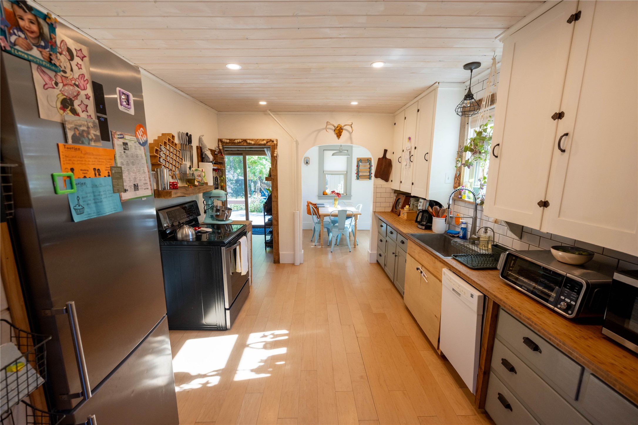 343 N Rodney Street Property Photo 7