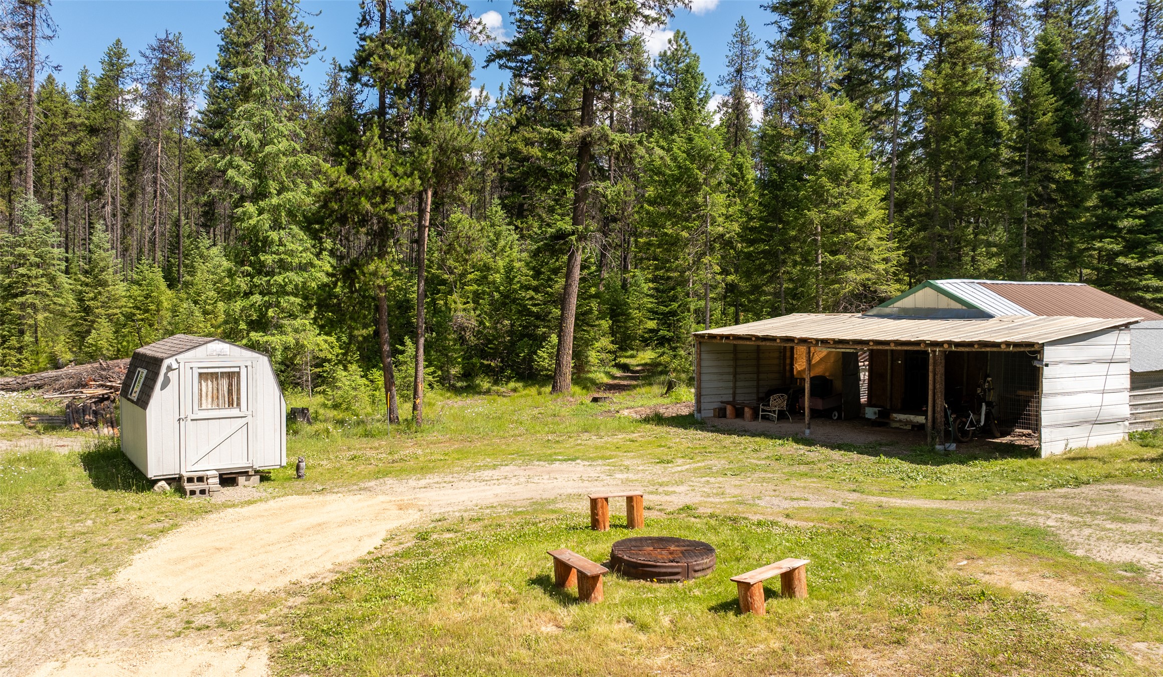 623 Cabin City Loop Property Photo 32
