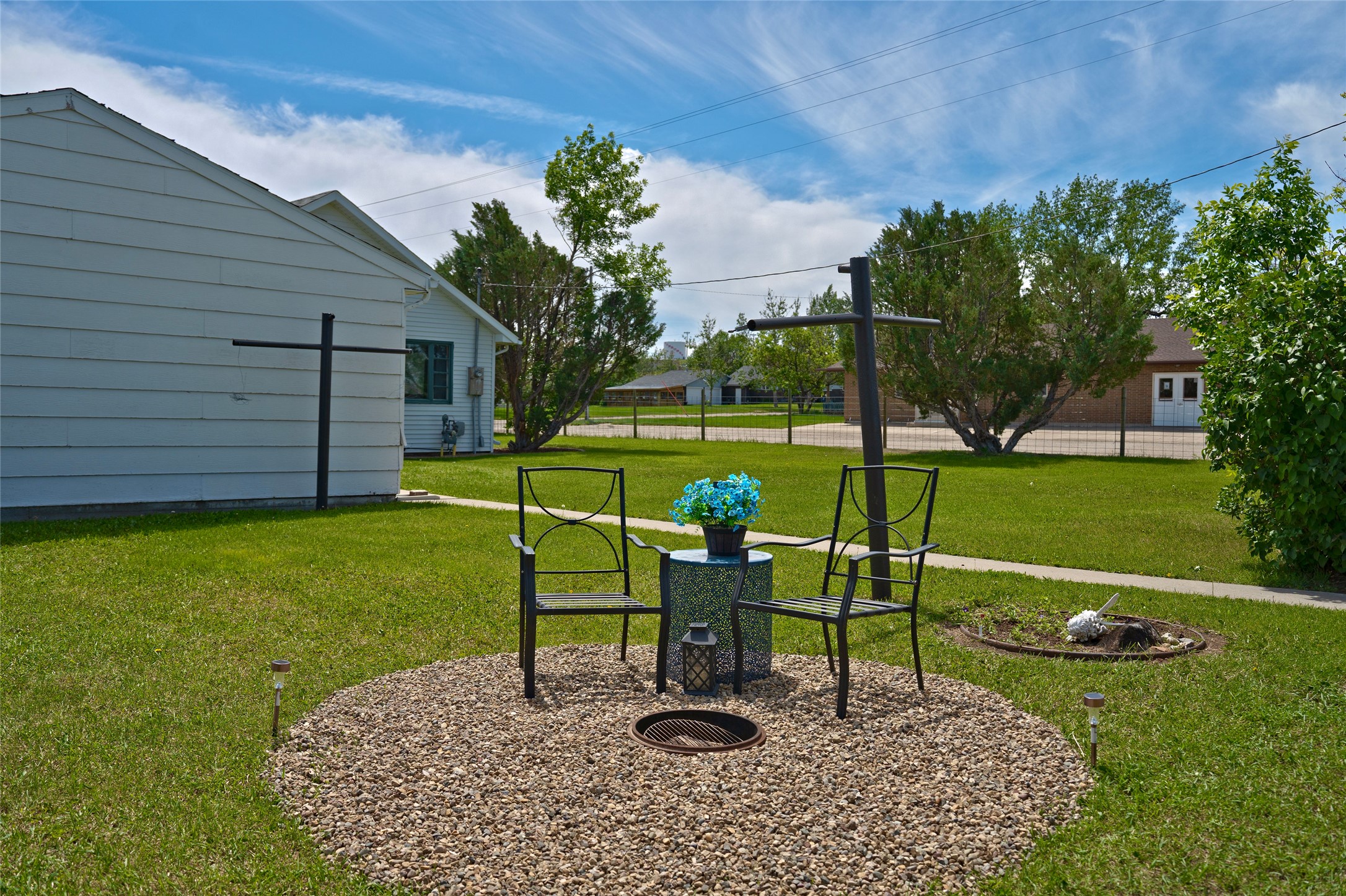 131 1st Avenue S Property Photo 5
