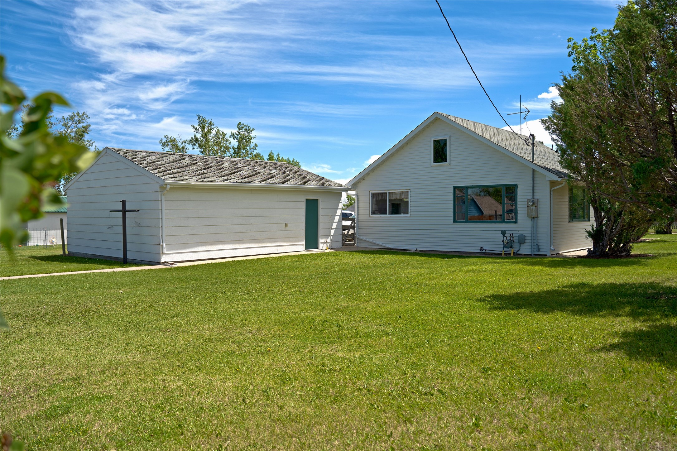 131 1st Avenue S Property Photo 6