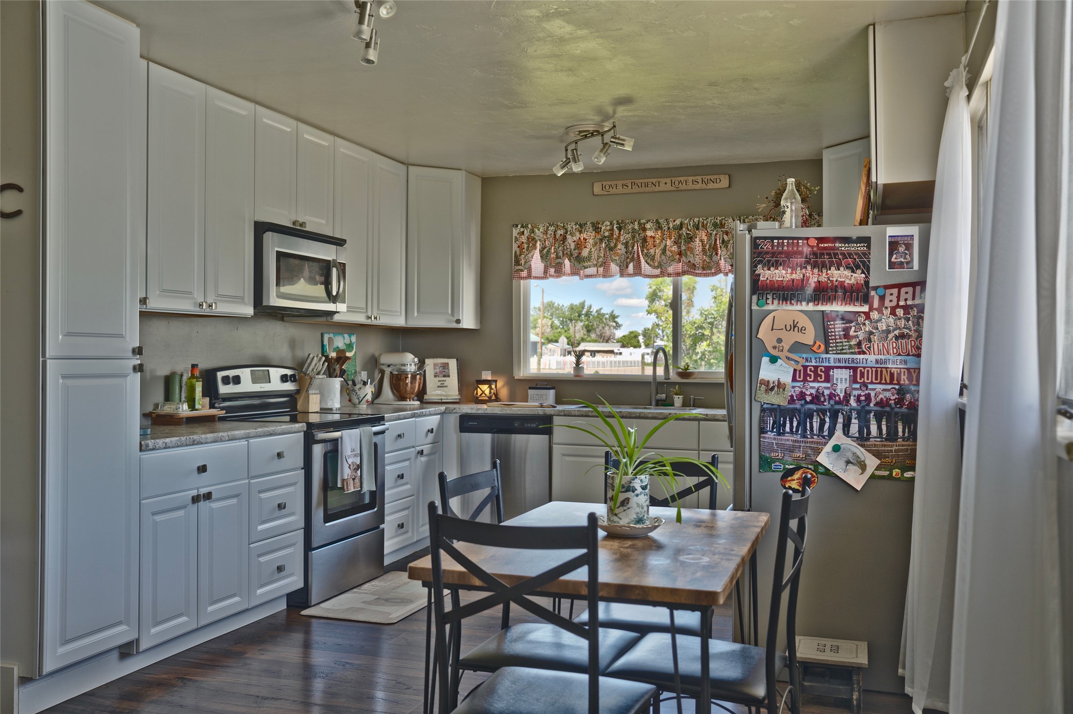 131 1st Avenue S Property Photo 9