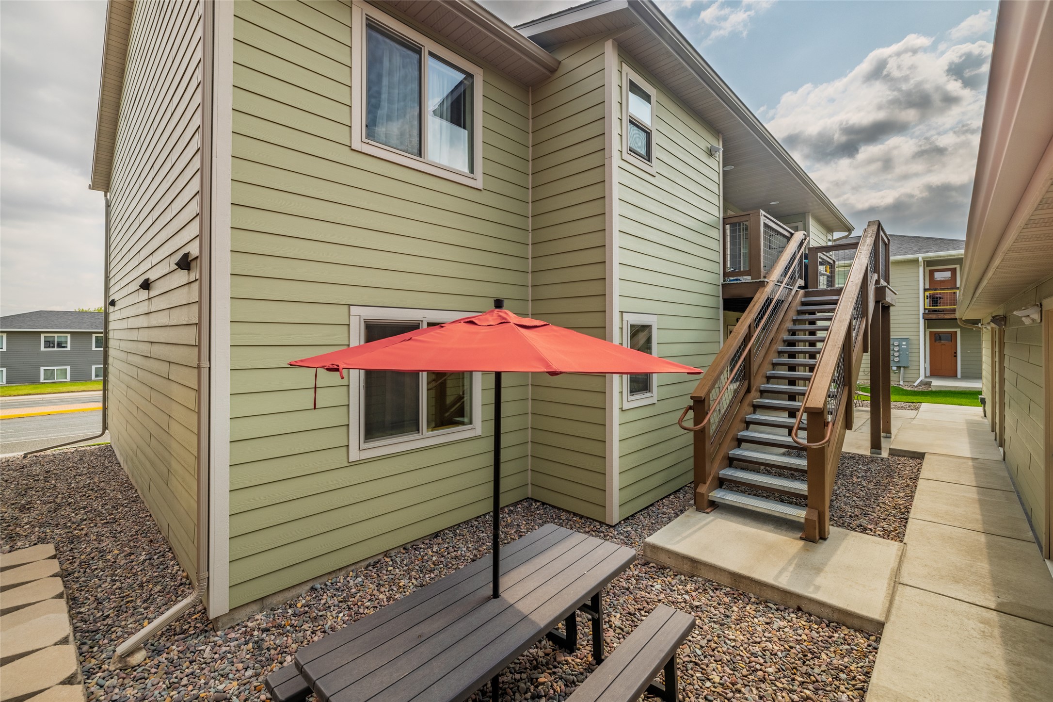1709-1715 Euclid Avenue Property Photo 4