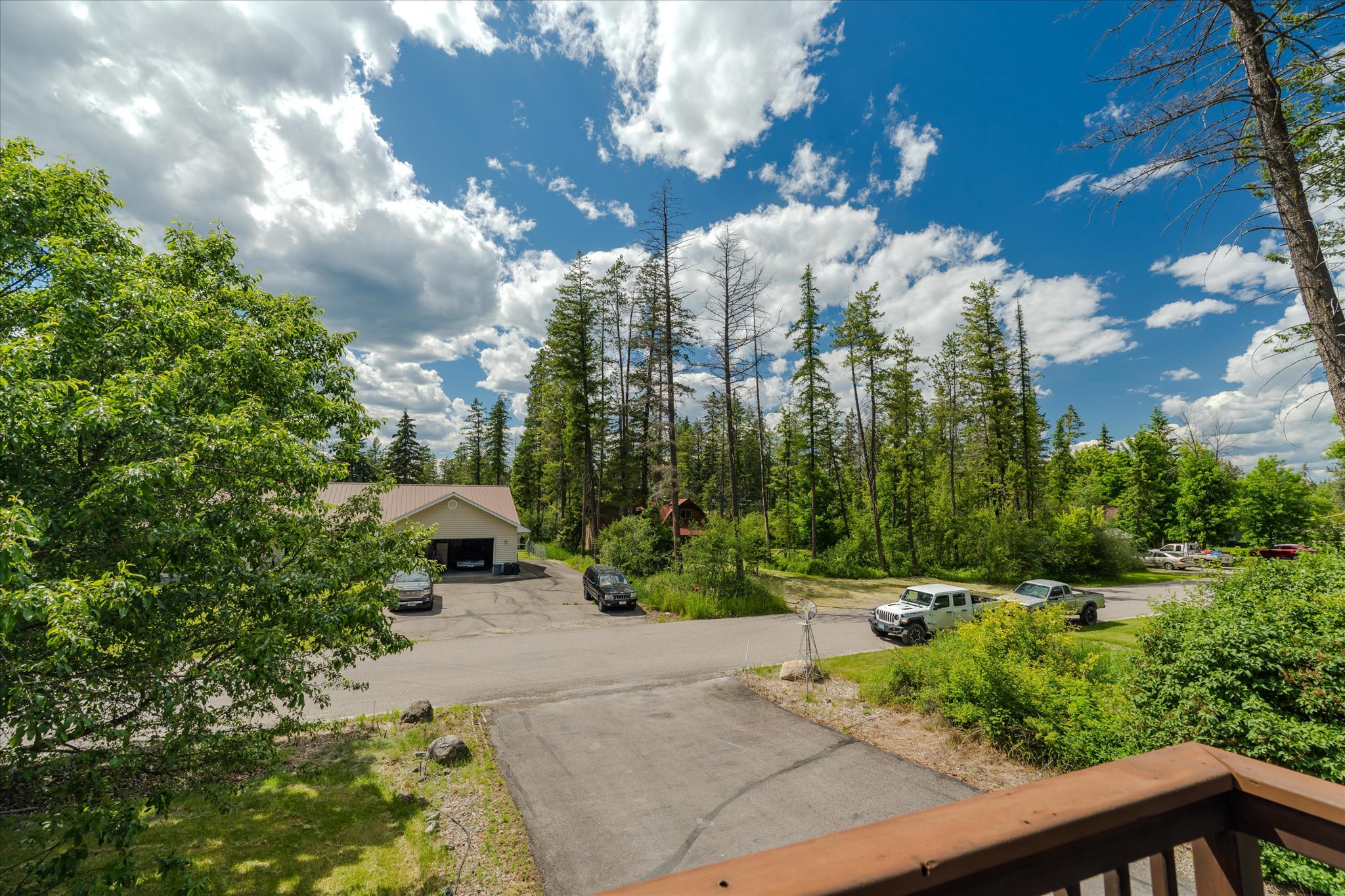 219 Cougar Trail Property Photo 6