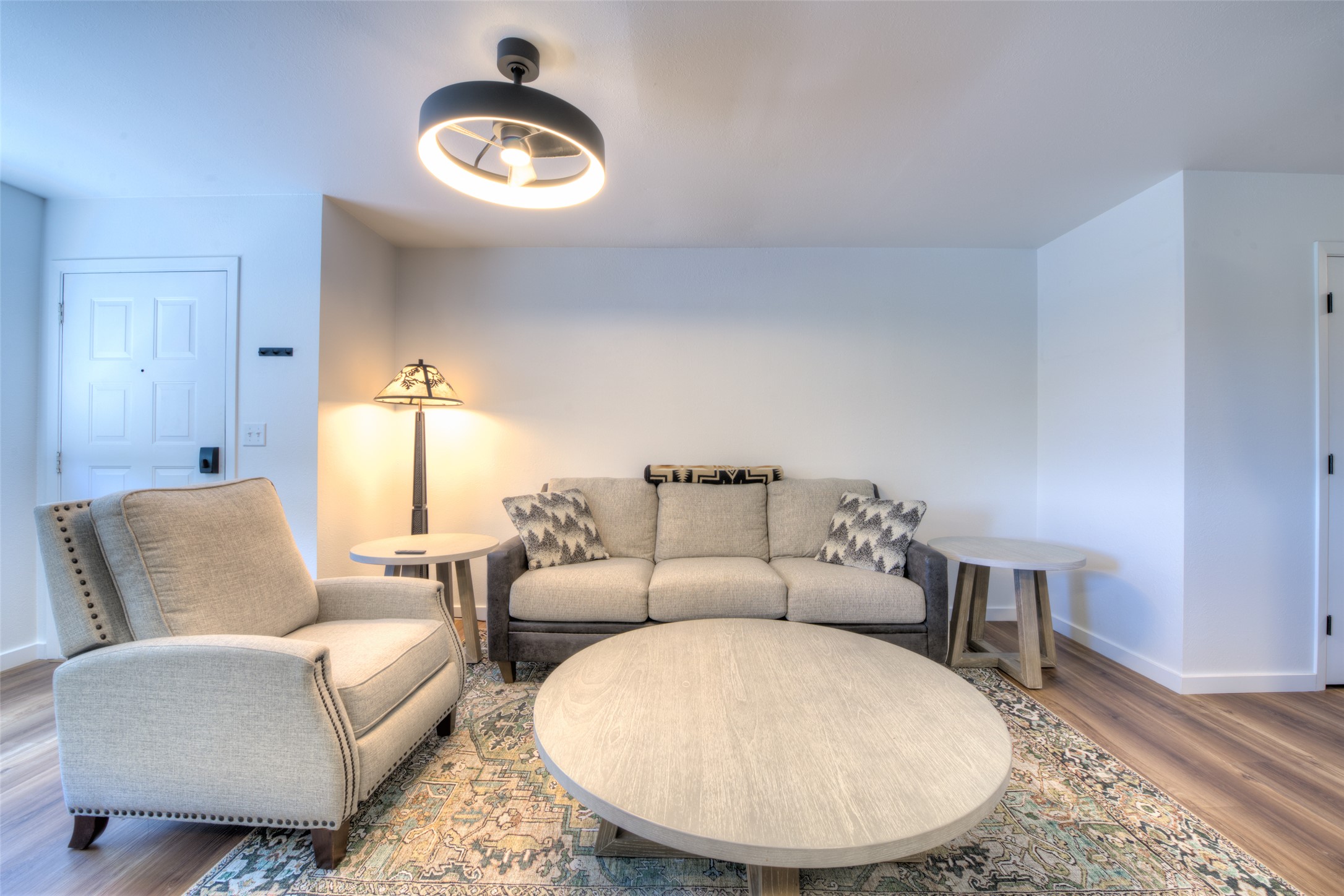 1150 Pine Street A Property Photo 6