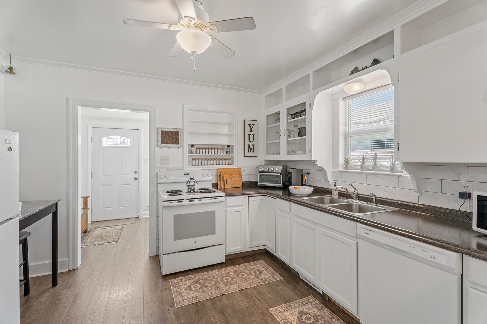1633 Dewey Boulevard Property Photo 7