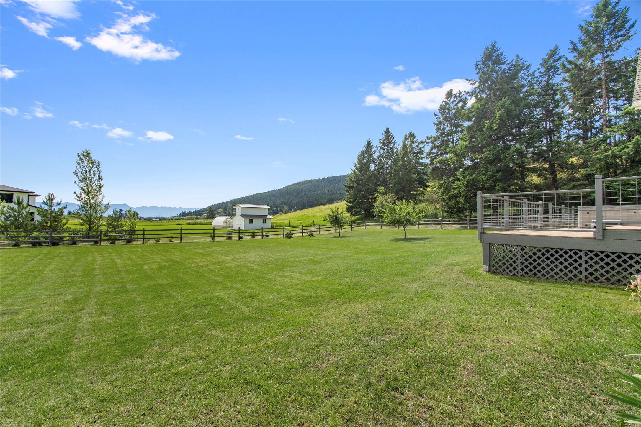 47 Whalebone Court Property Photo 58