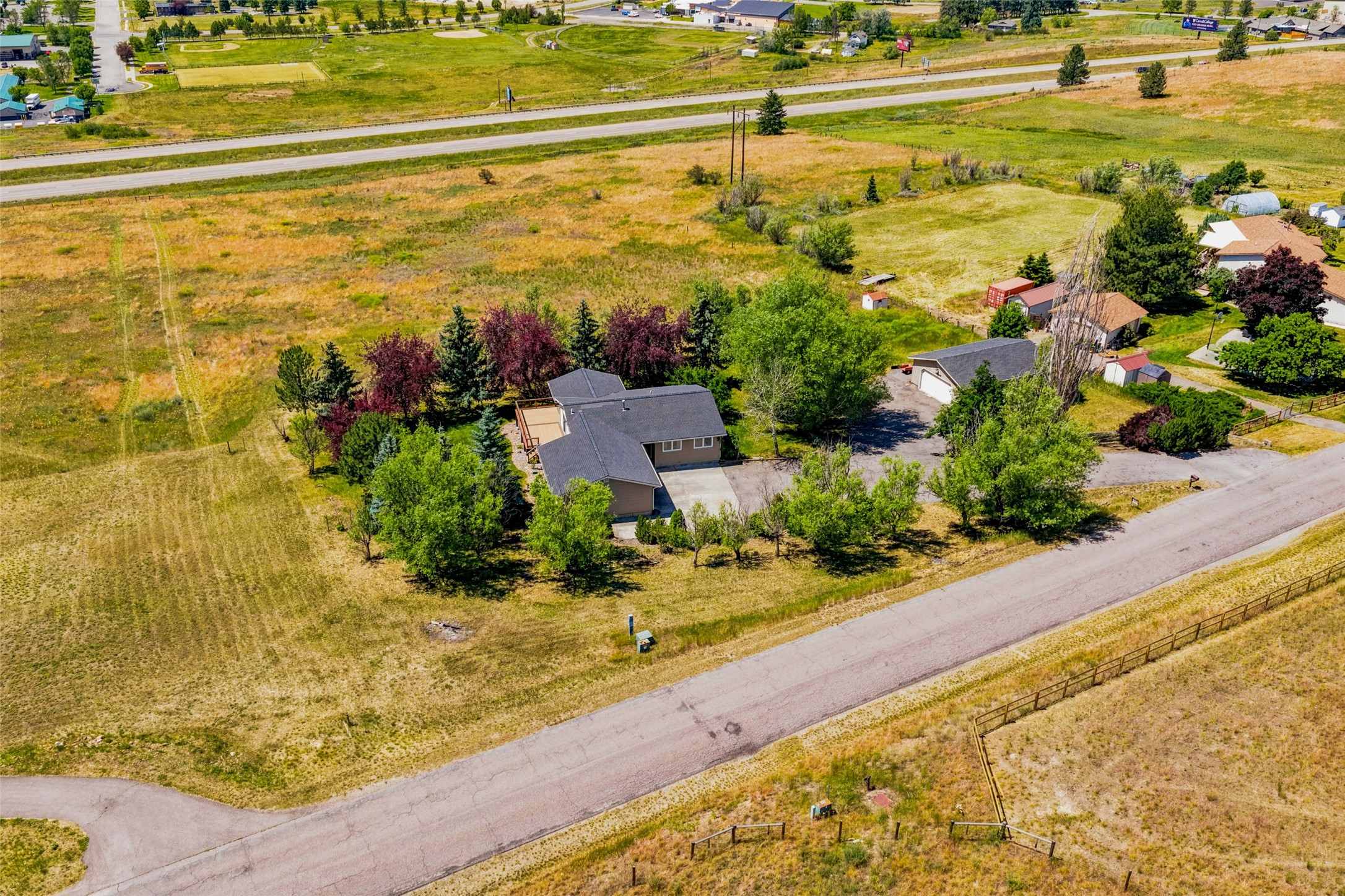 6385 Goodan Lane Property Photo 14