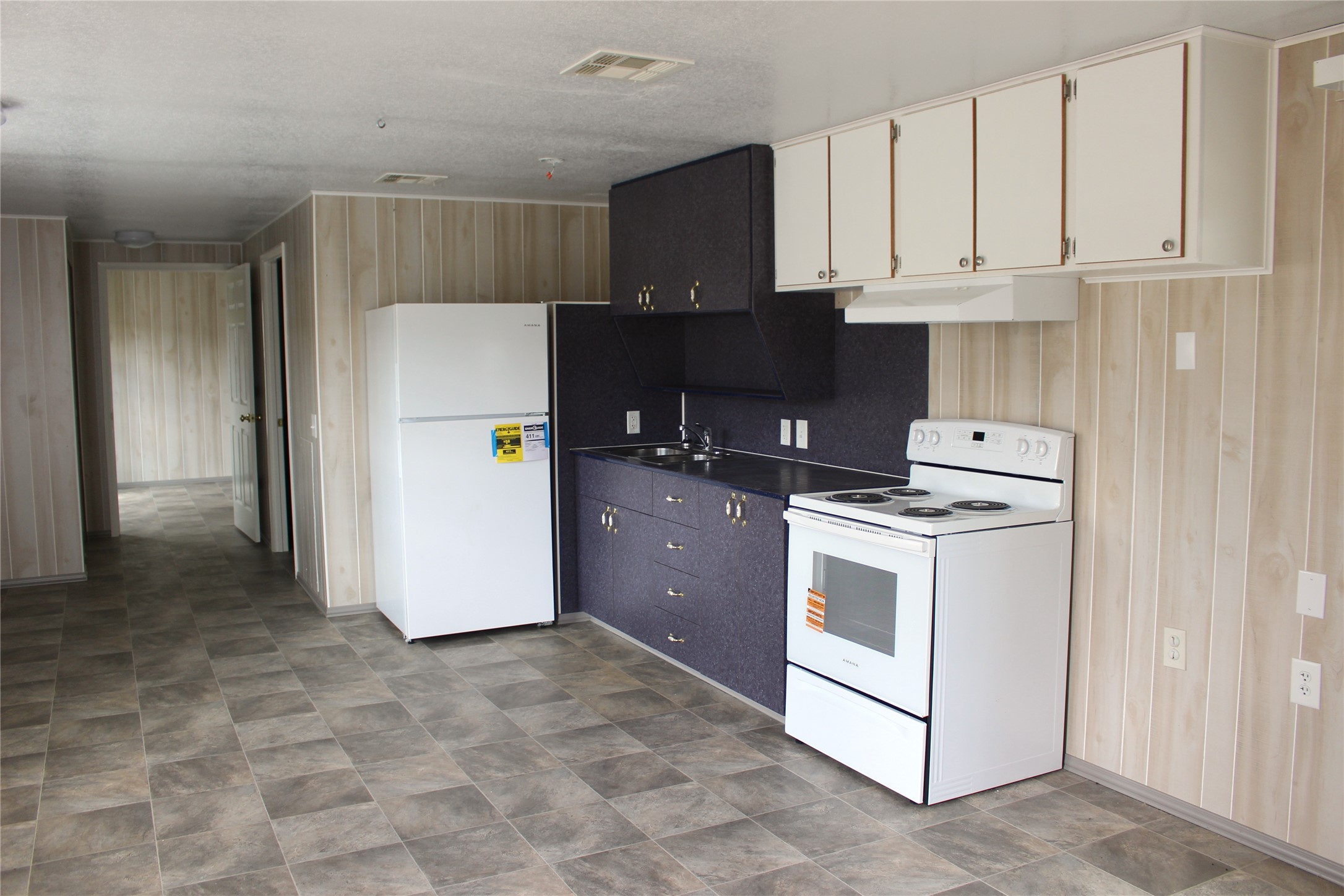 206 W 5th Avenue 13 Property Photo 3