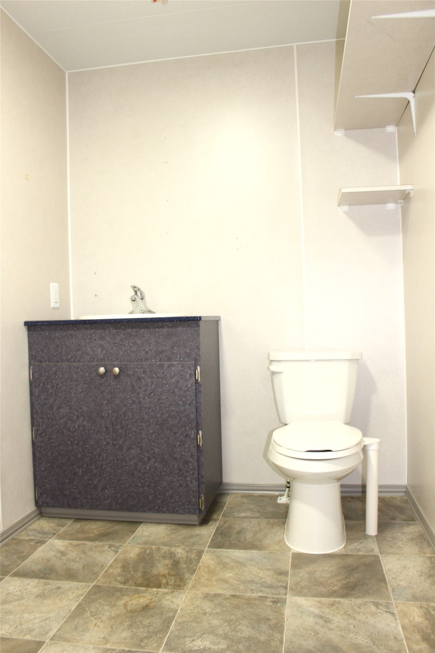 206 W 5th Avenue 13 Property Photo 13