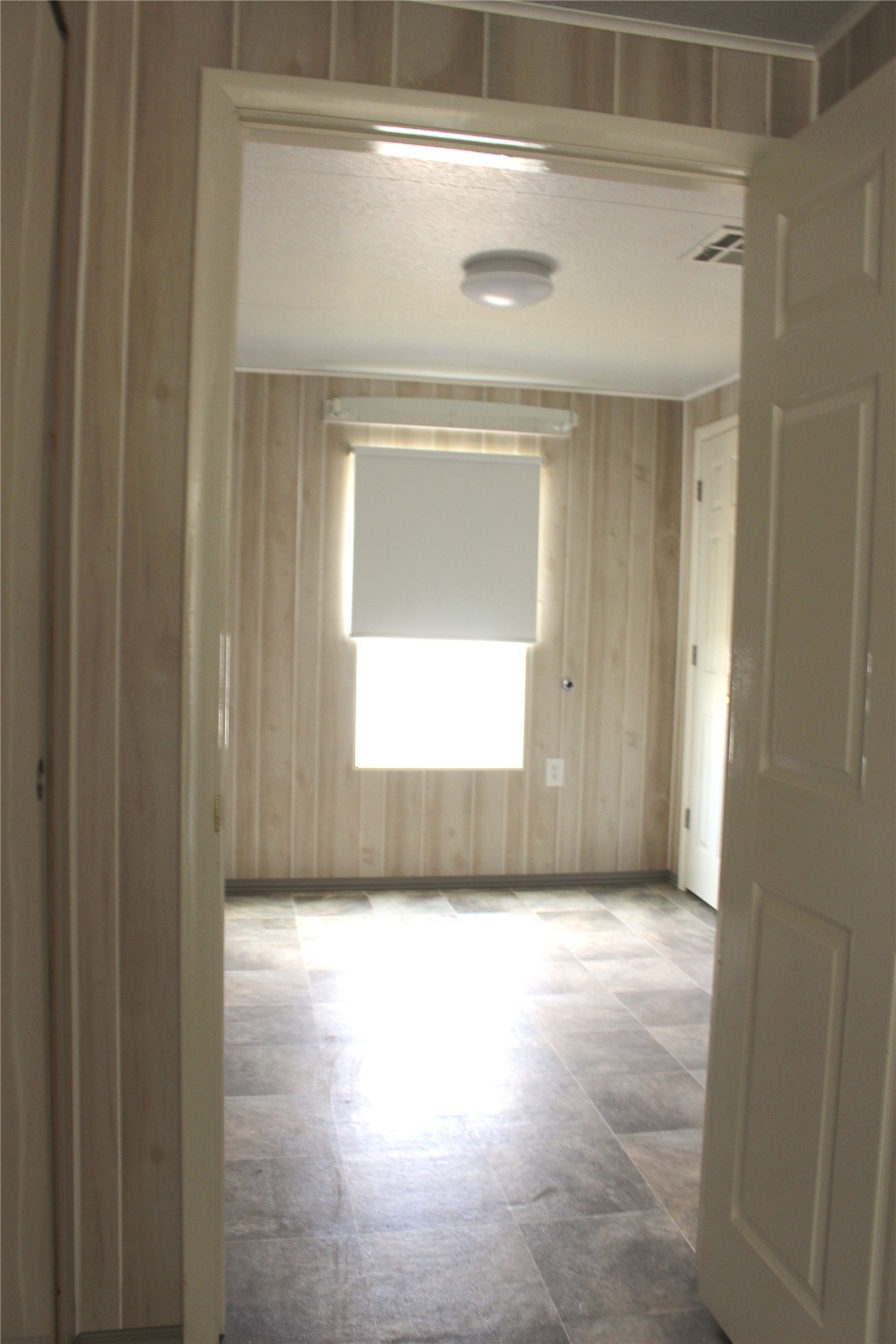 206 W 5th Avenue 13 Property Photo 15