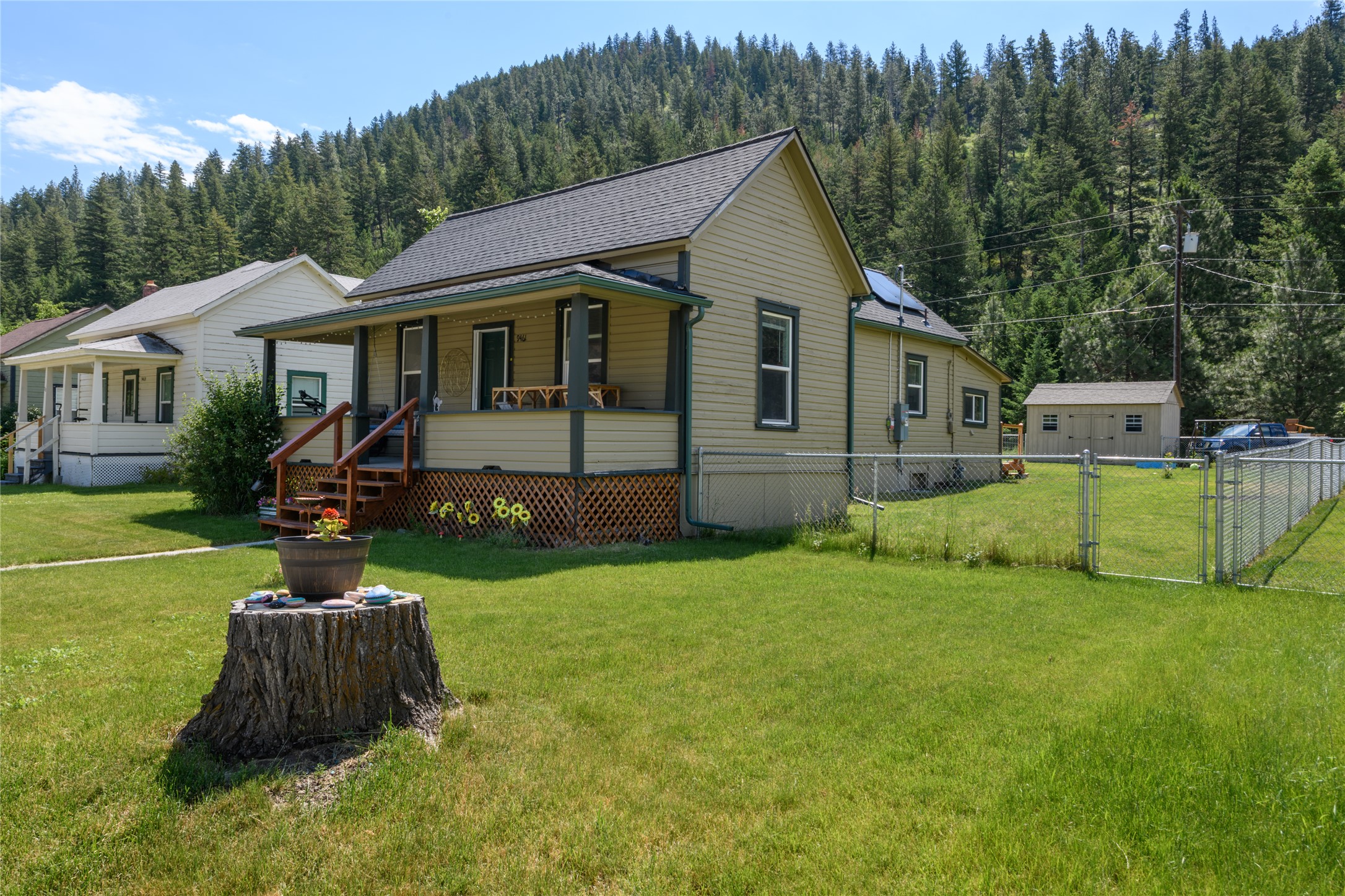 9461 Highway 200 E Property Photo 3