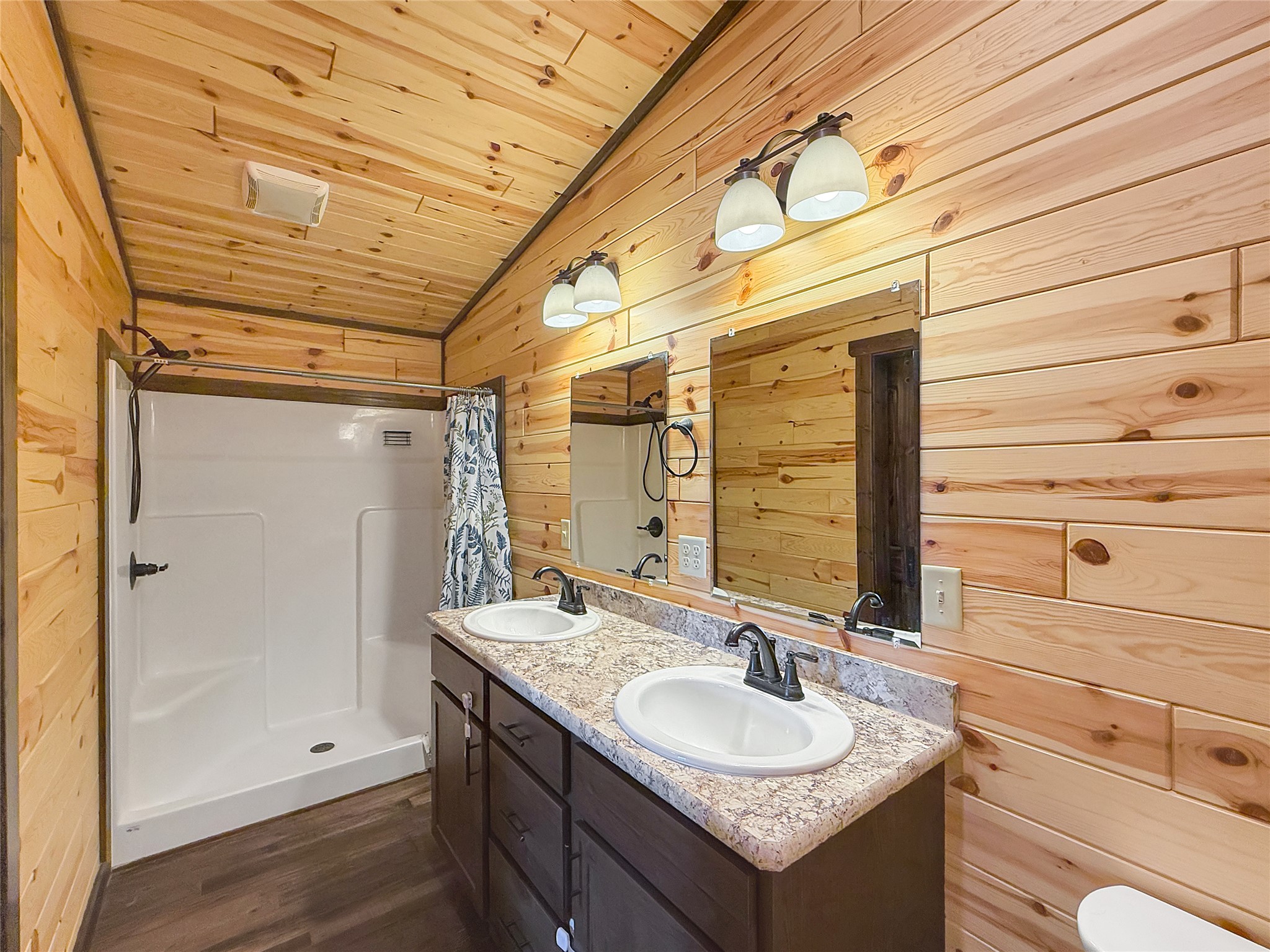 207 Expedition Drive Property Photo 21