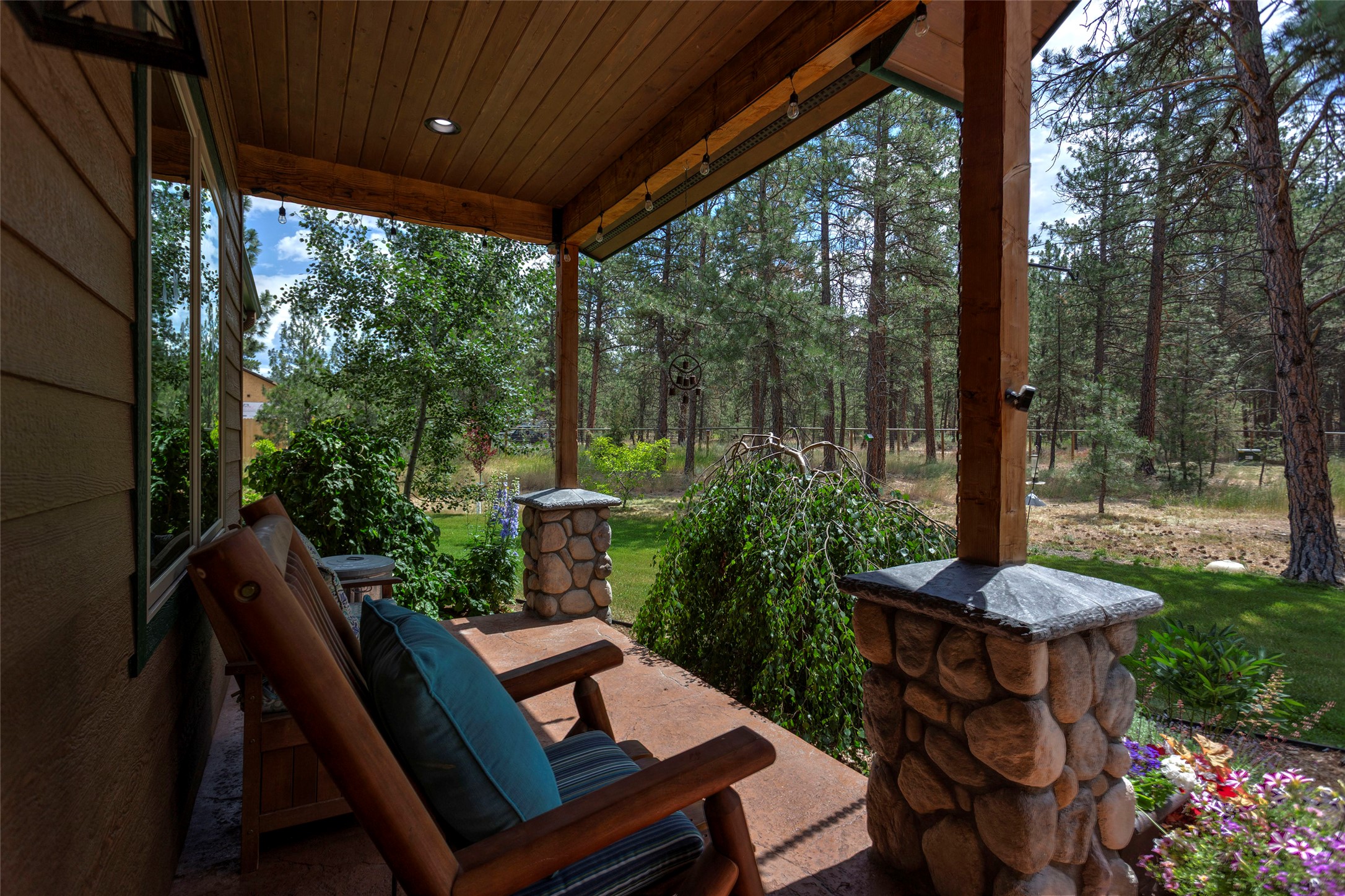 3229 Lupine Lane Property Photo 6