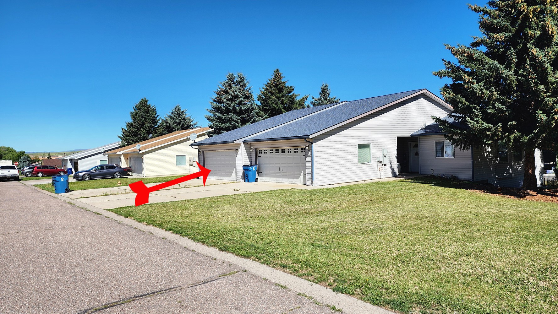 4 A Avenue B Property Photo 1