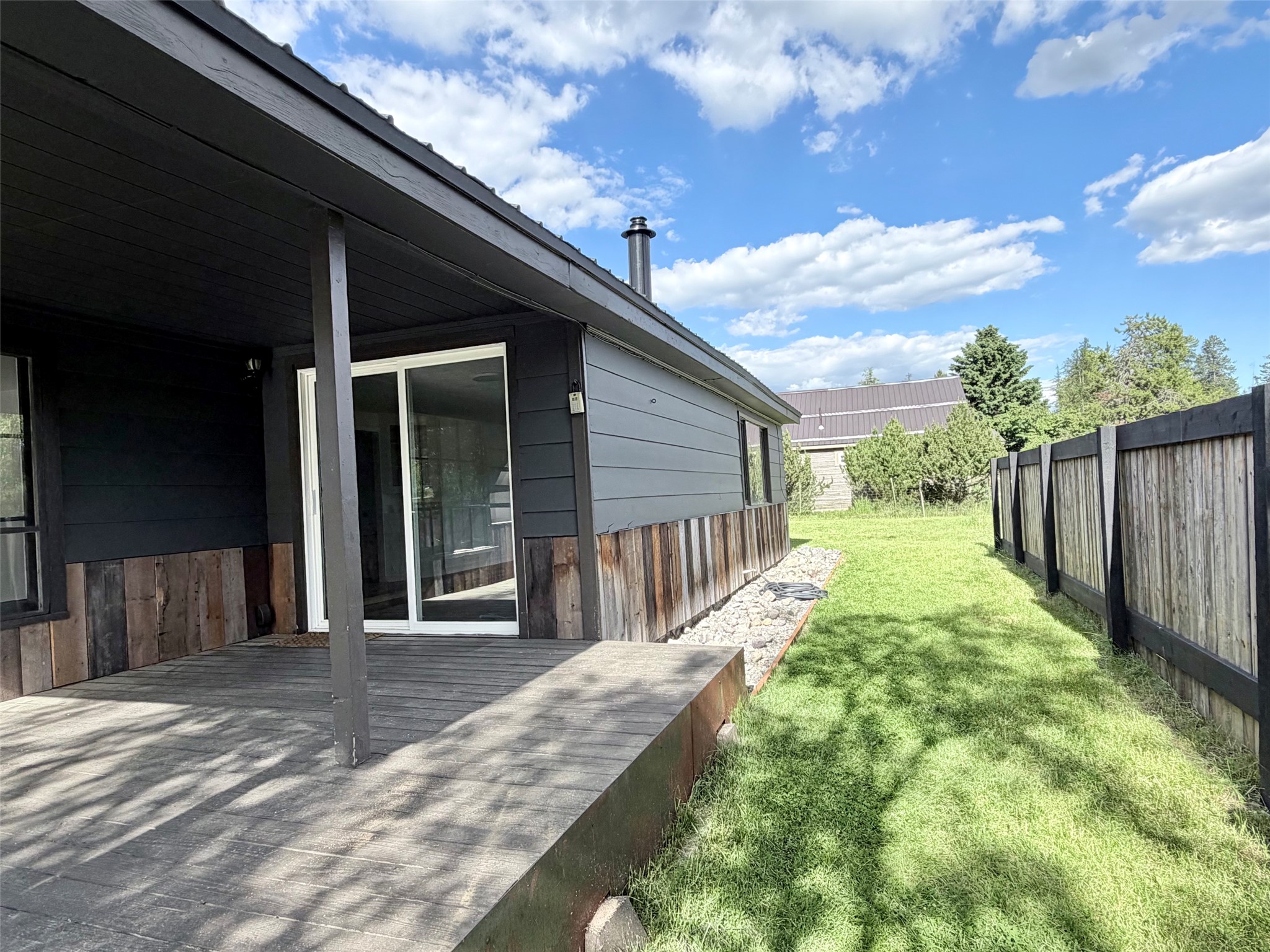 755 Salmon Run Property Photo 26