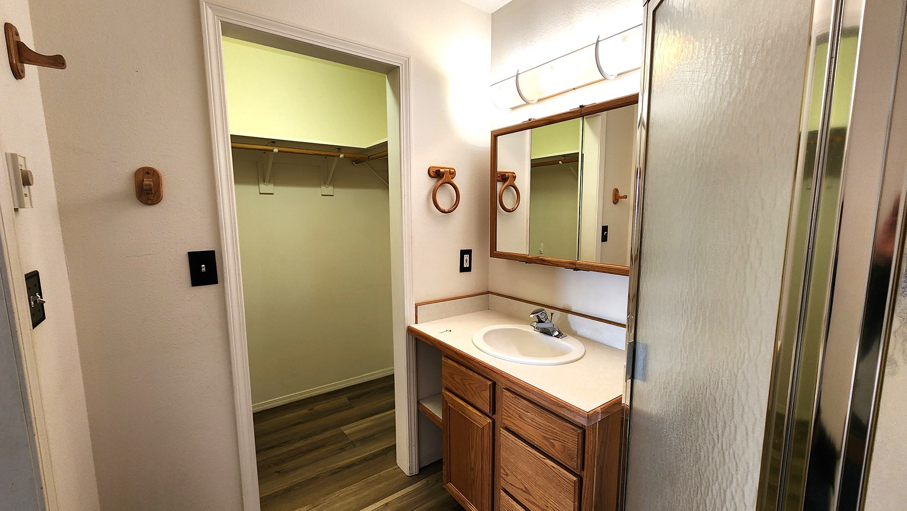 4 A Avenue A Property Photo 15