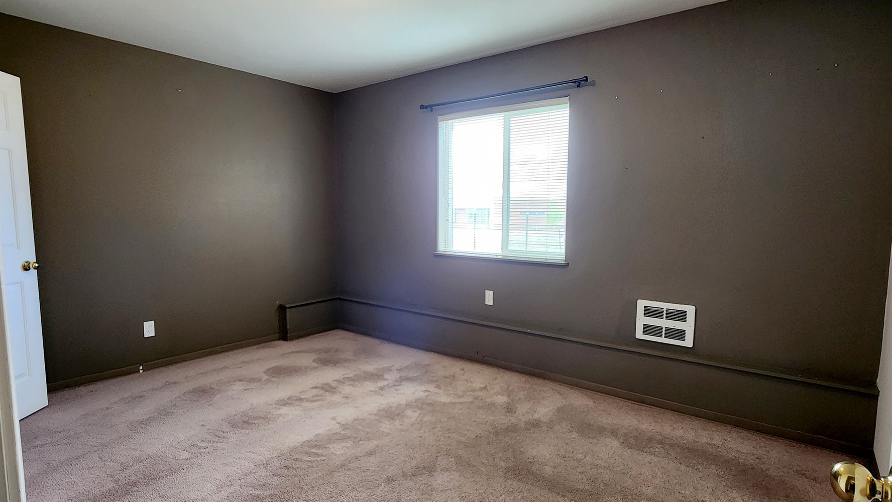 4 A Avenue A Property Photo 22
