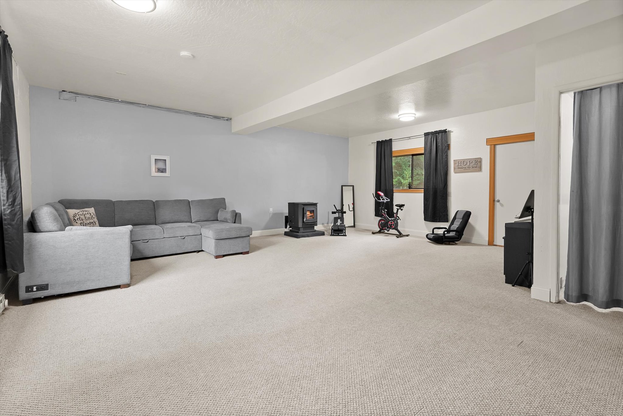3740 Foothill Road Property Photo 60