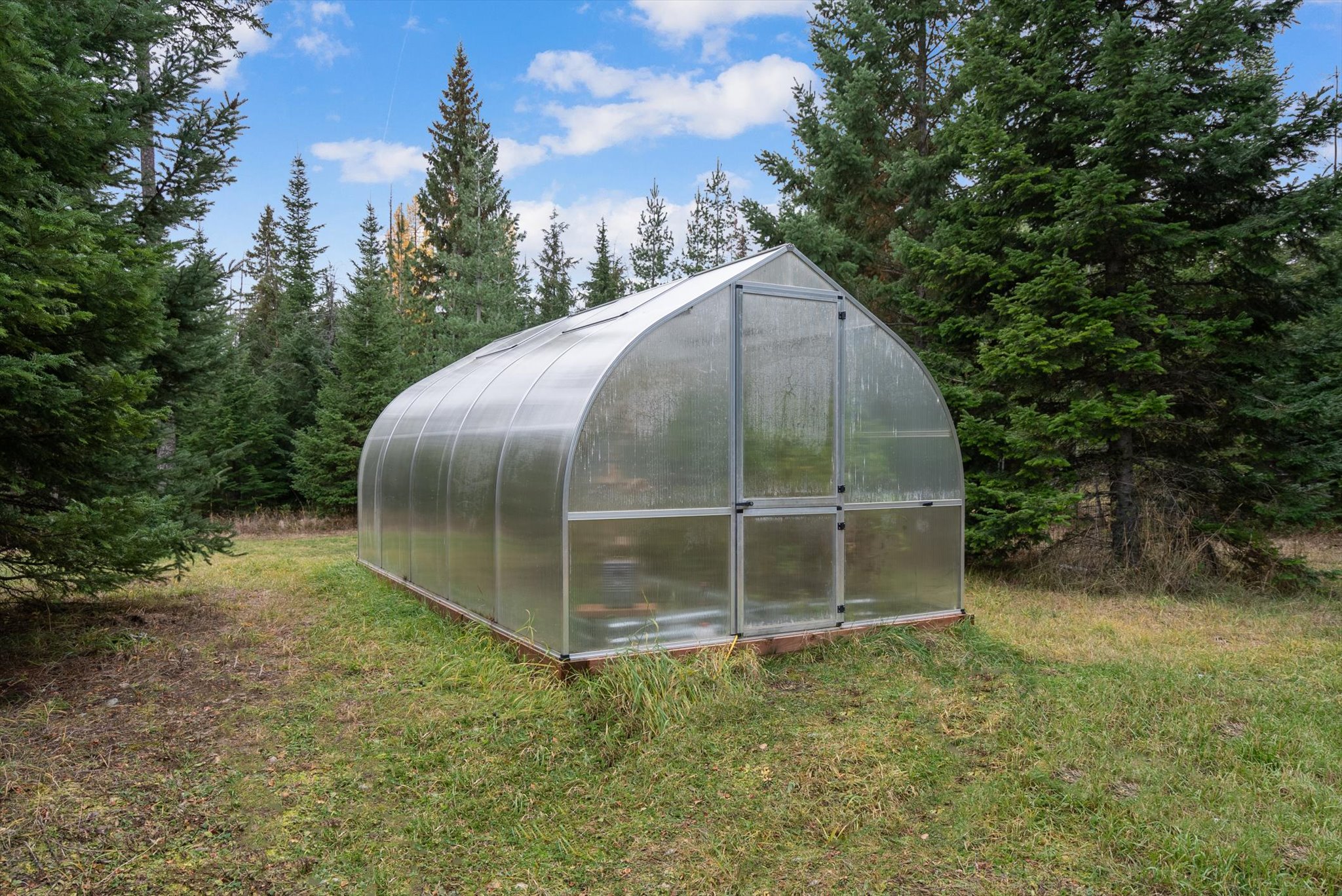 3740 Foothill Road Property Photo 32