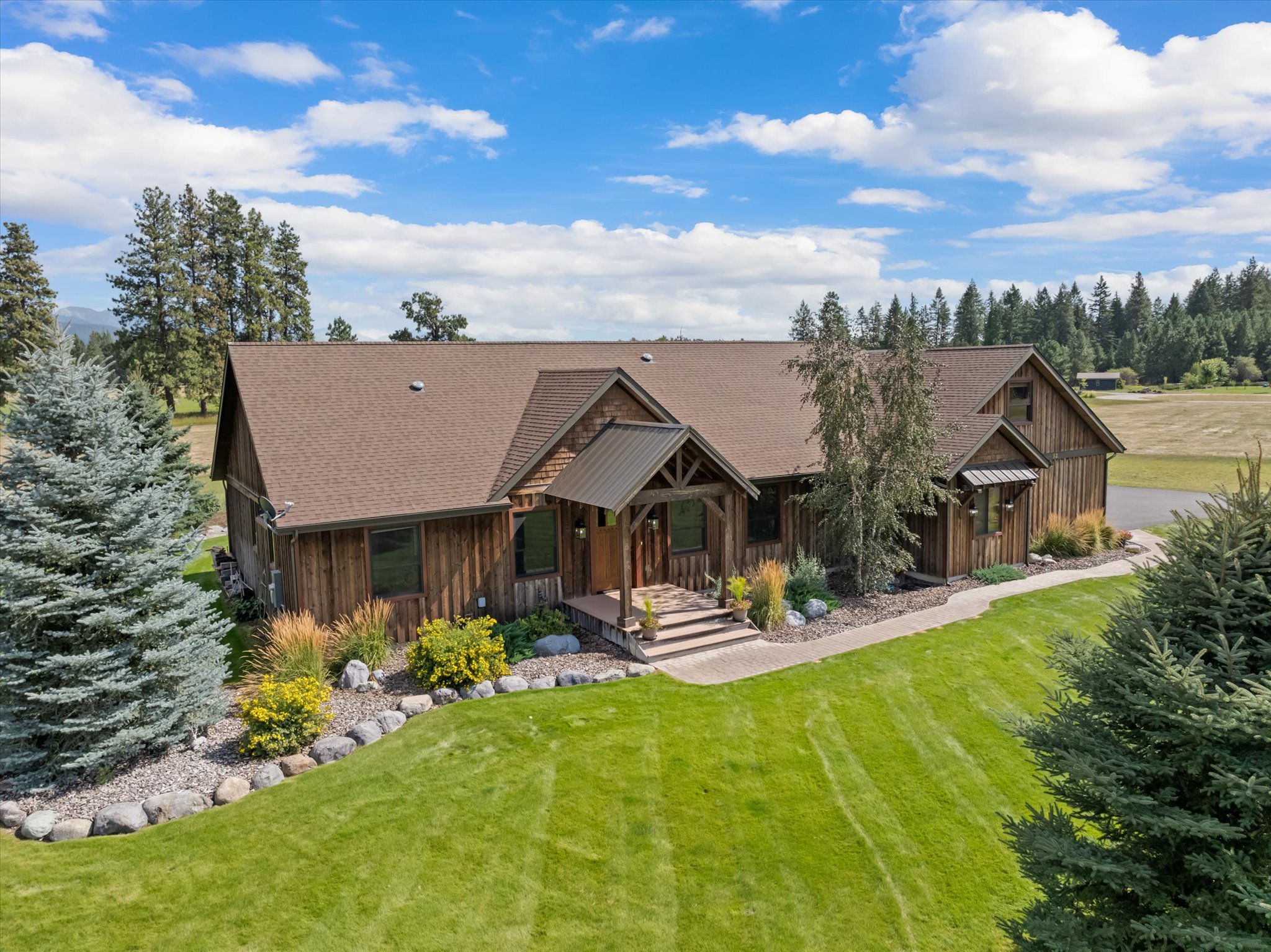 32 Elk Meadow Lane Property Photo 4