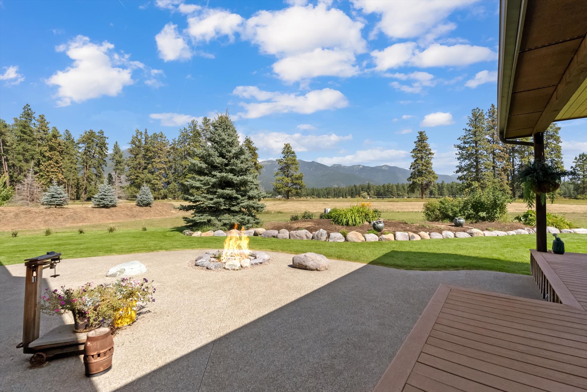 32 Elk Meadow Lane Property Photo 11