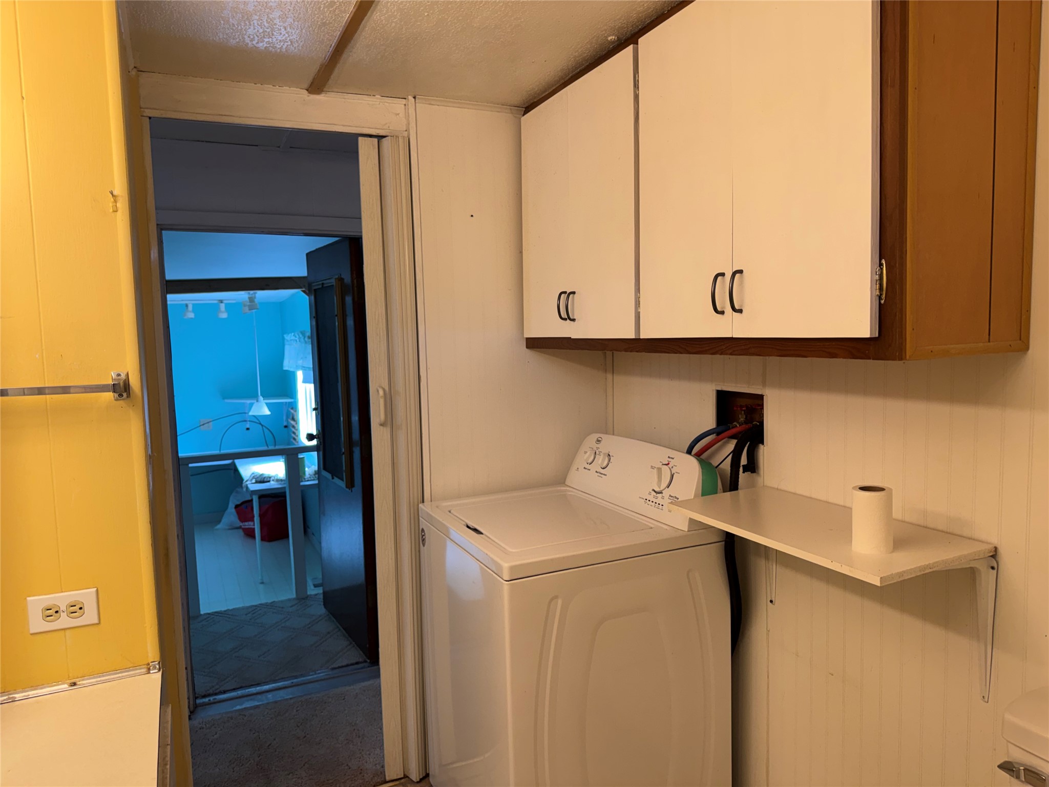 11143 Silver Street Property Photo 16