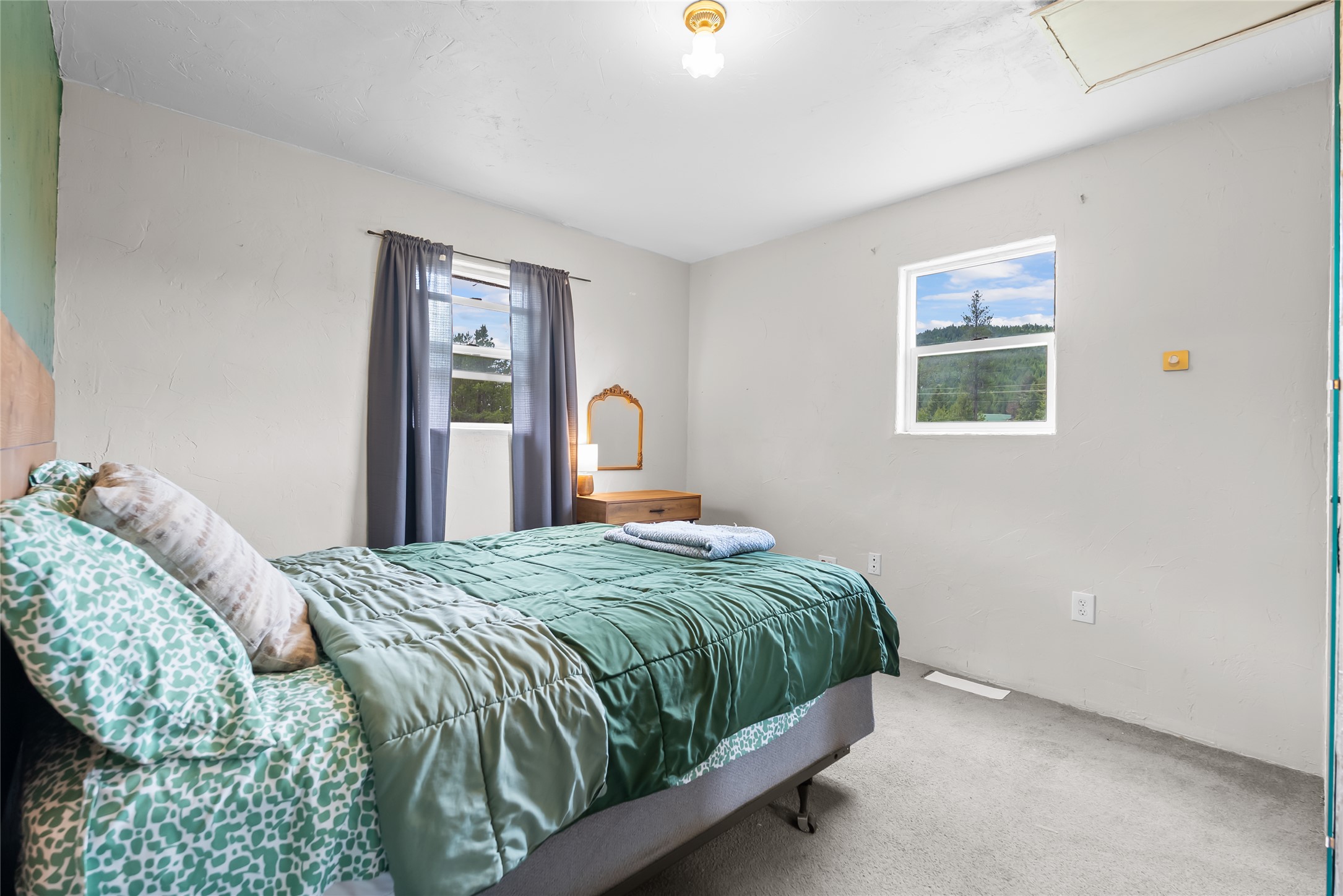 9390 Us Highway 2 W Property Photo 16