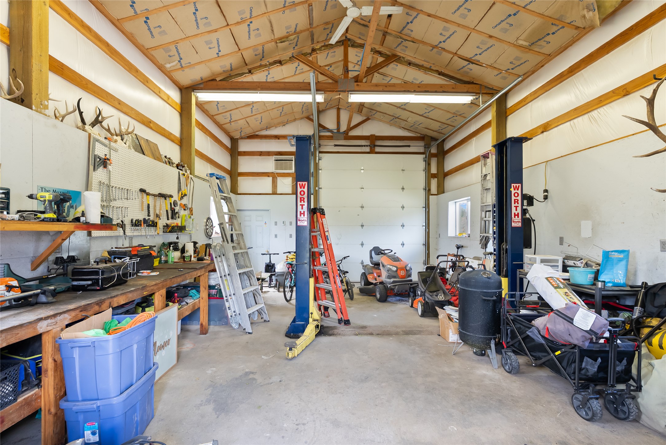 9390 Us Highway 2 W Property Photo 33