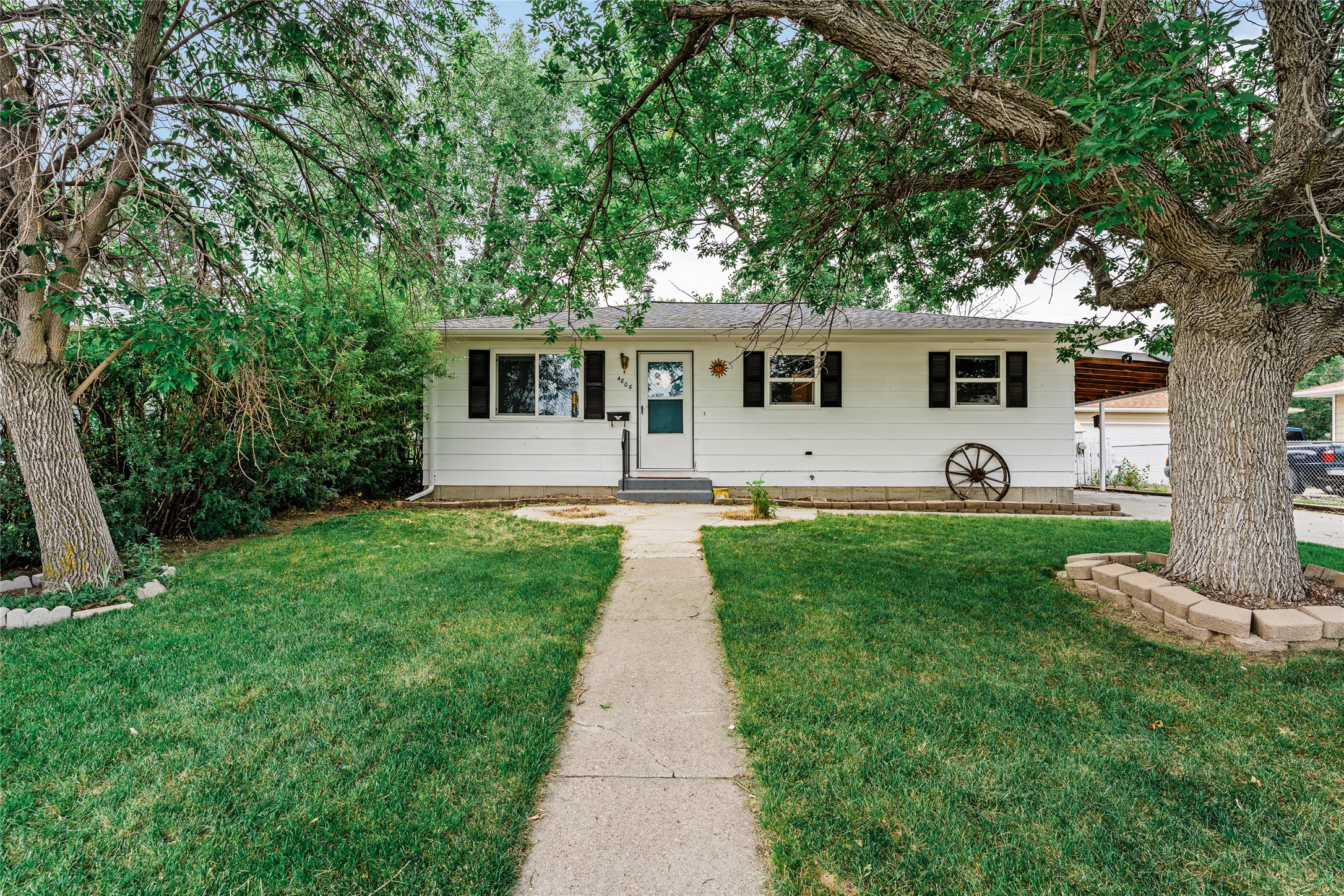4806 3rd Avenue S Property Photo 1