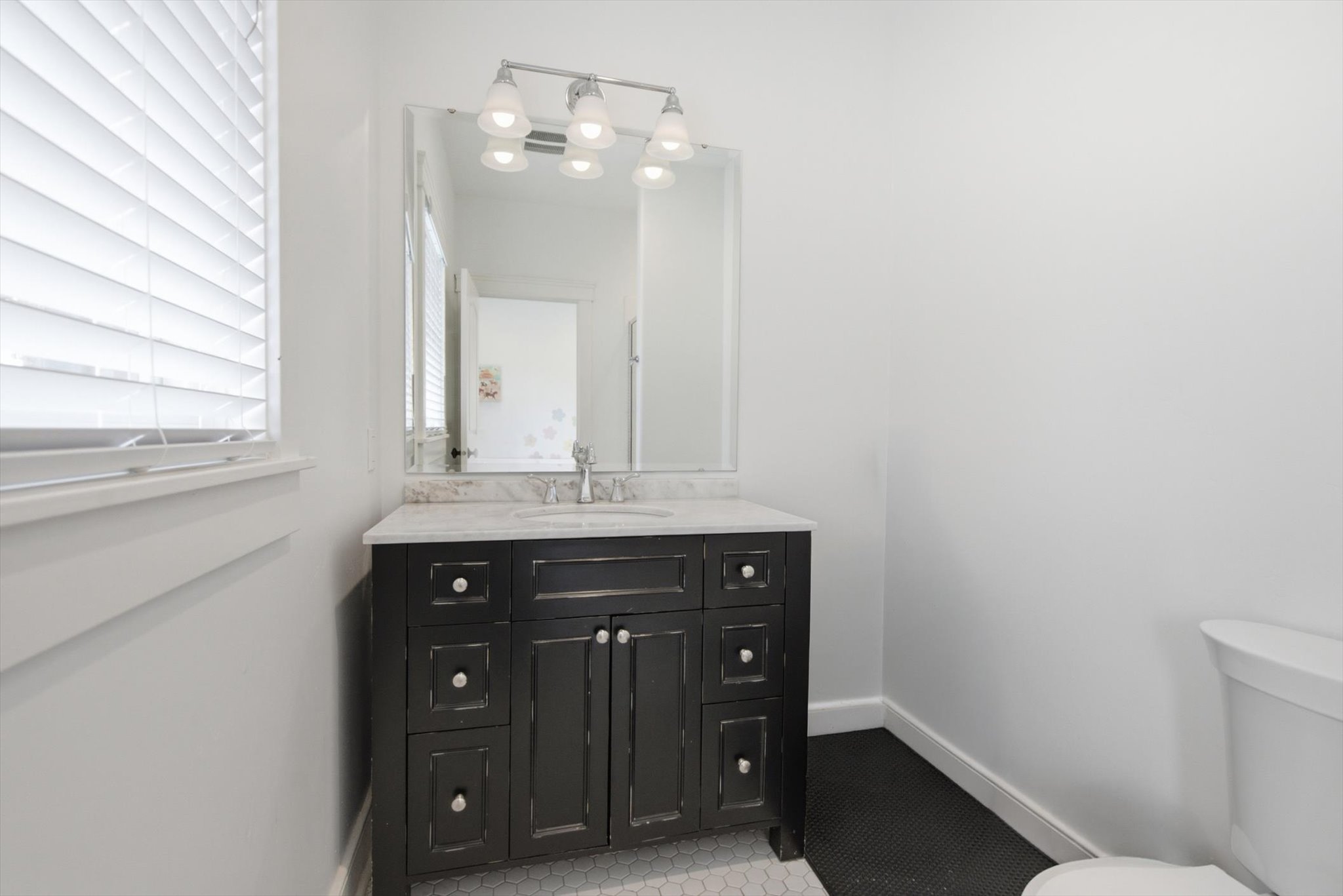 1037 Creekview Drive Property Photo 31