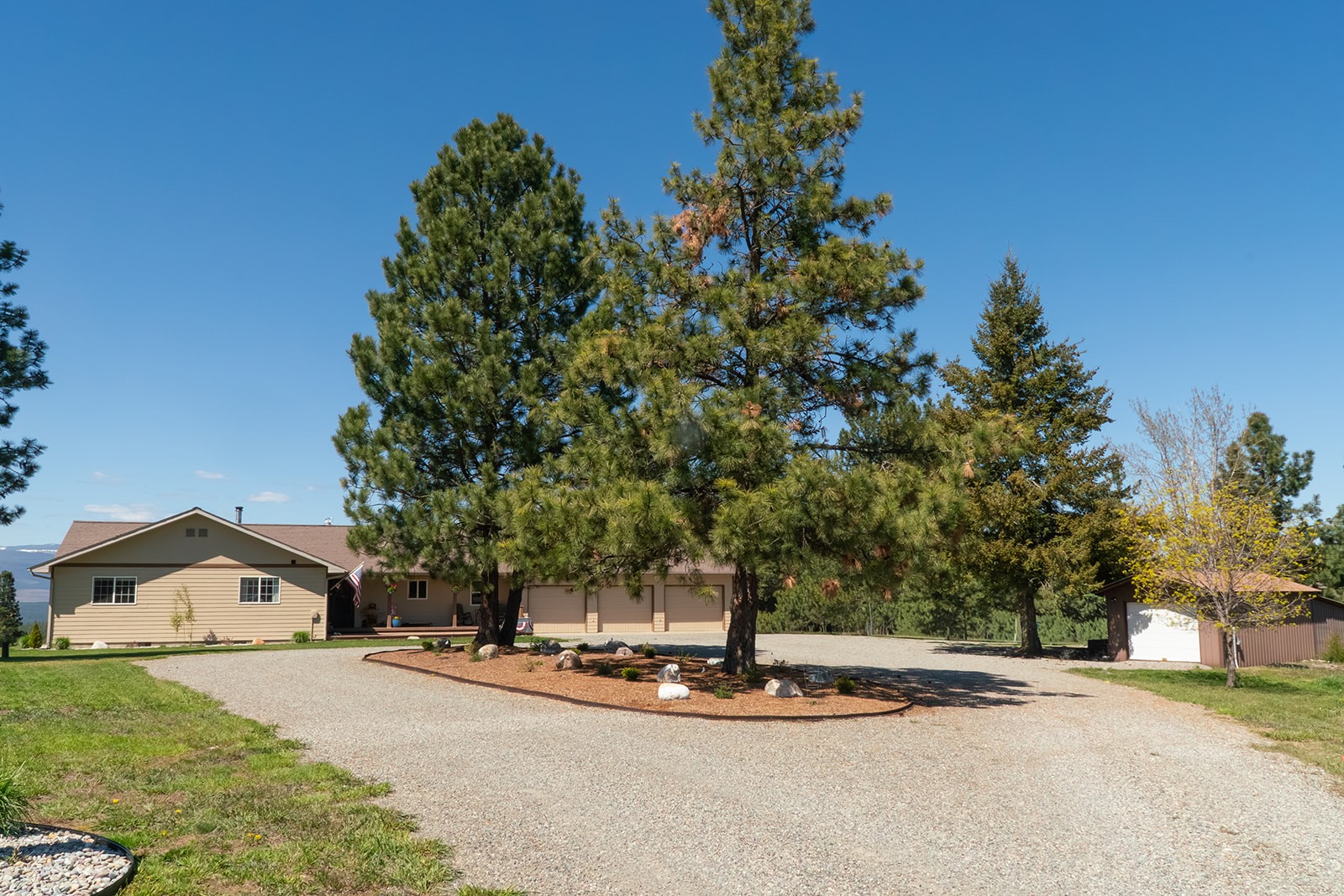 117 Happy Hollow Property Photo 1