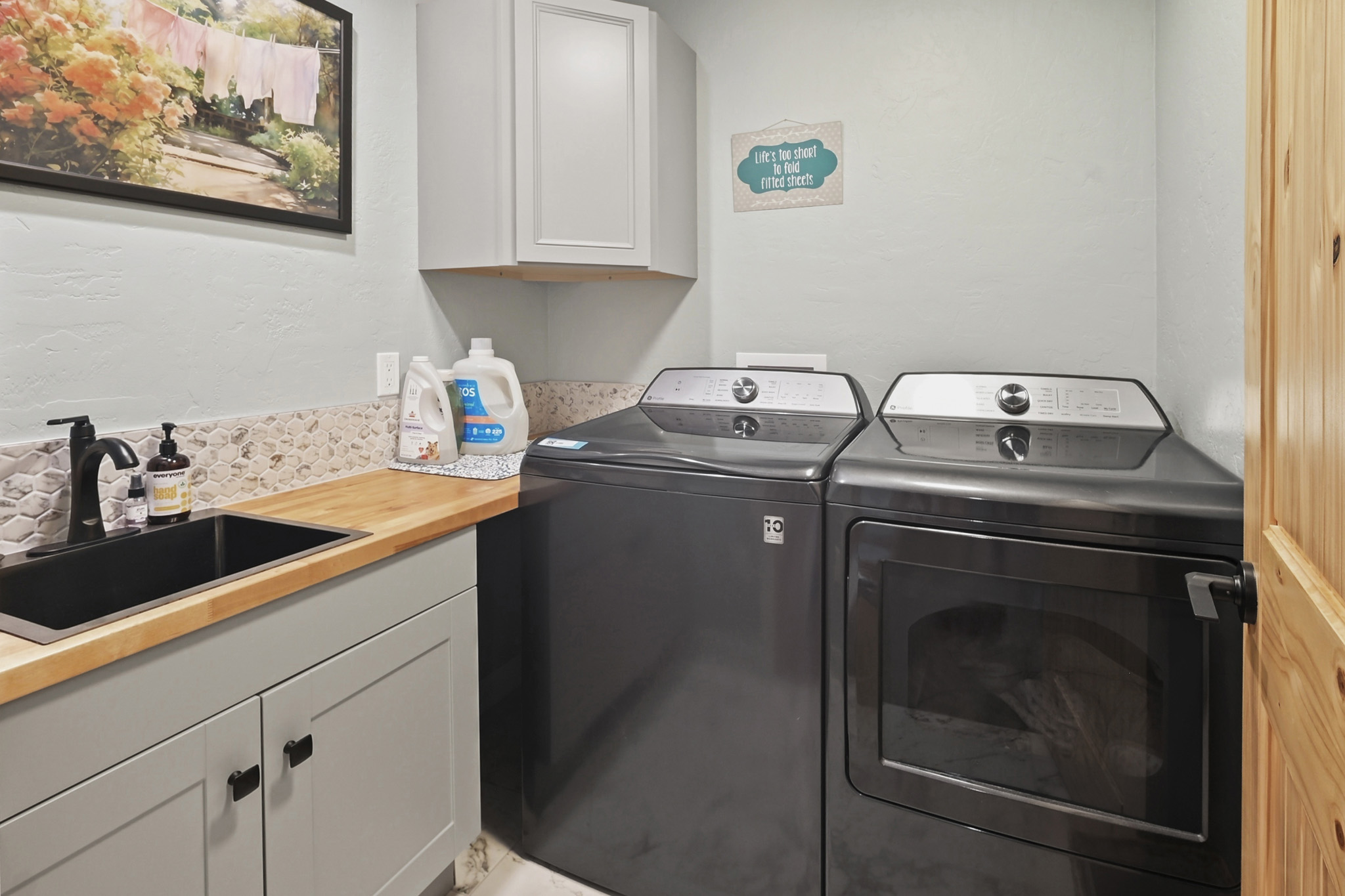 117 Happy Hollow Property Photo 11