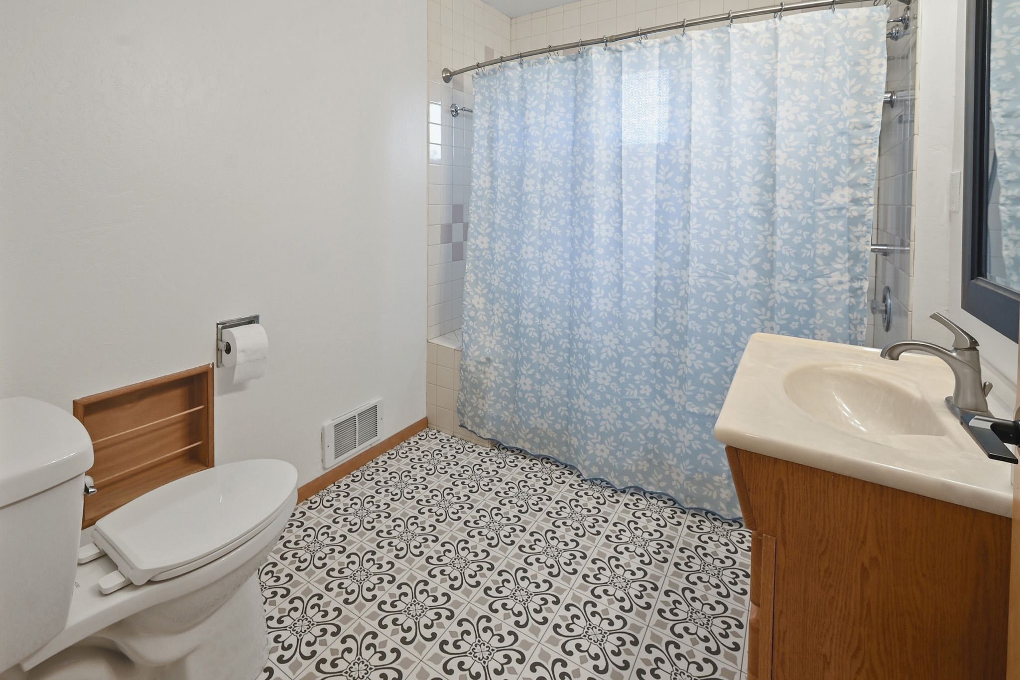 117 Happy Hollow Property Photo 16