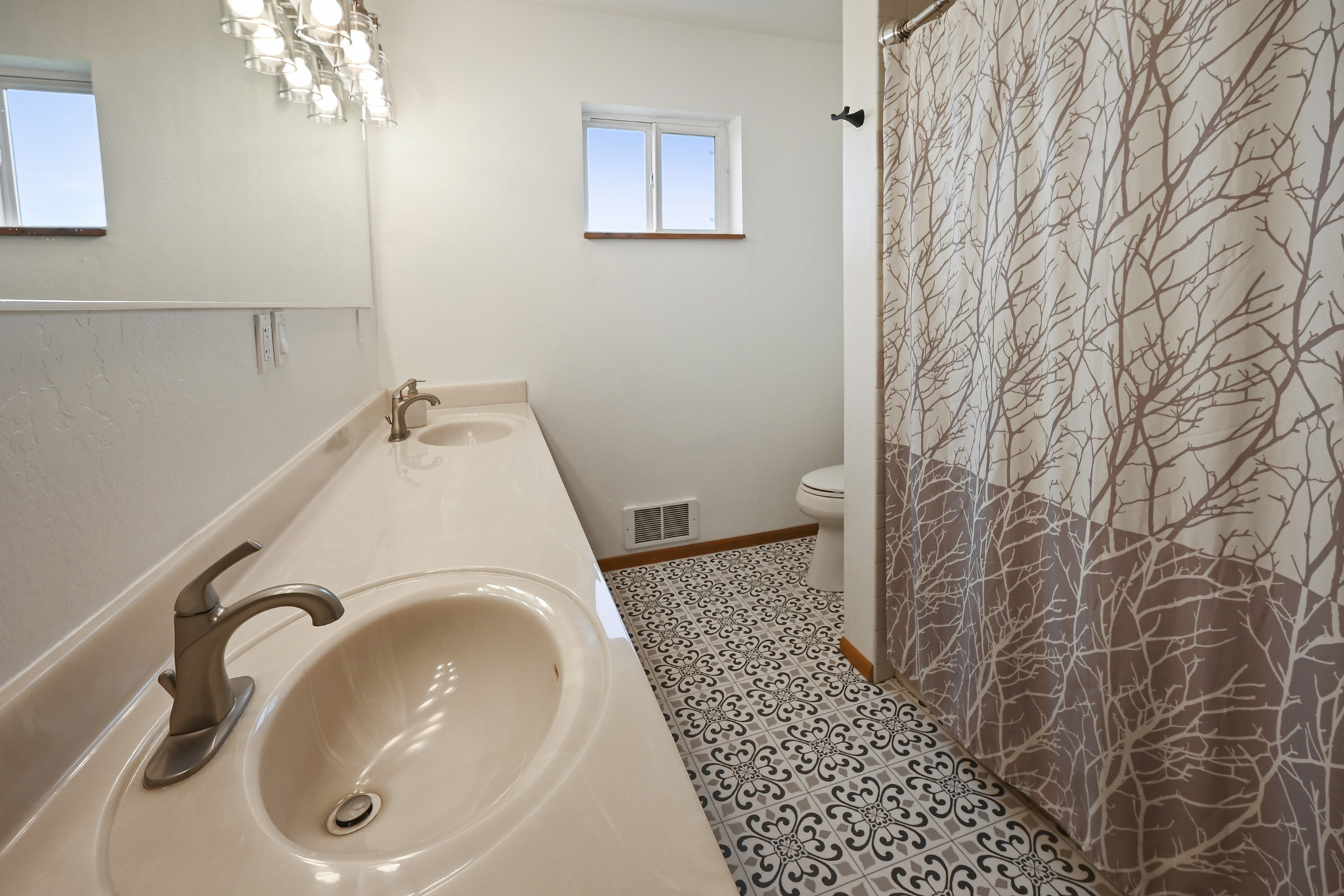 117 Happy Hollow Property Photo 17