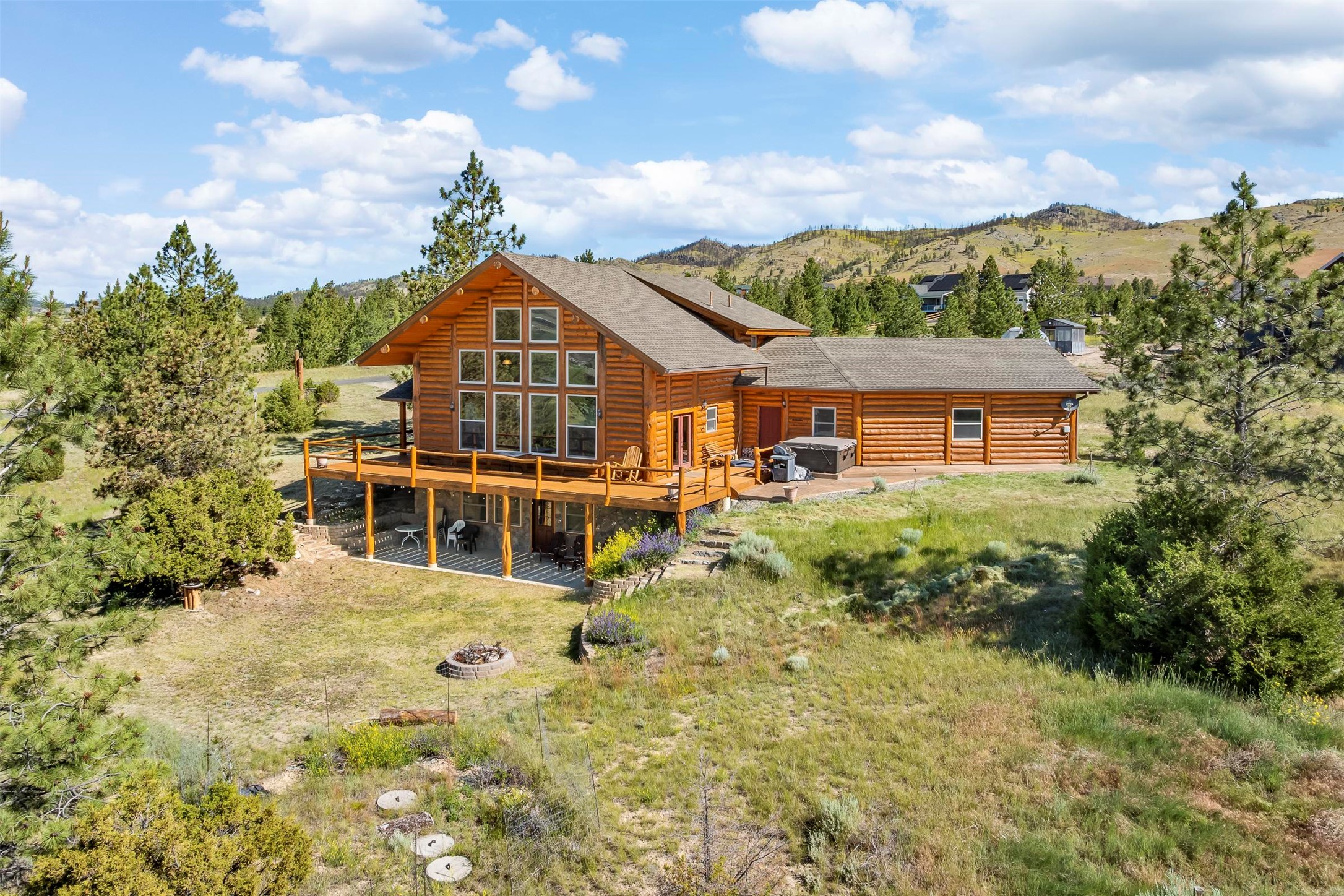 4085 Sunset Ridge Drive Property Photo 2