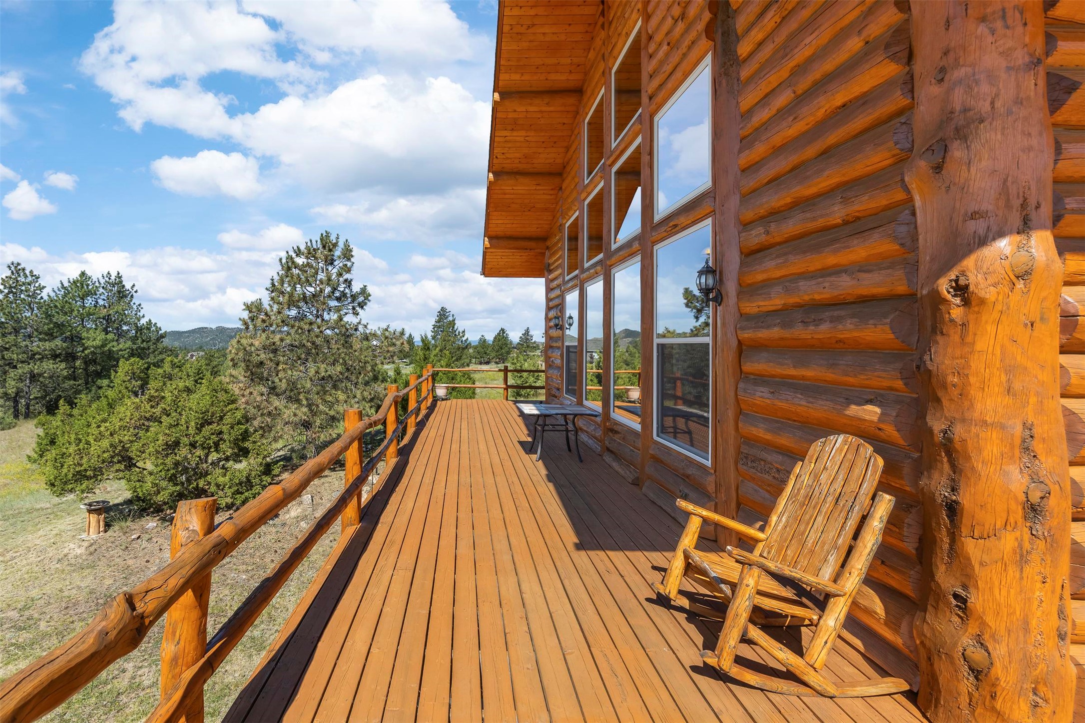 4085 Sunset Ridge Drive Property Photo 8