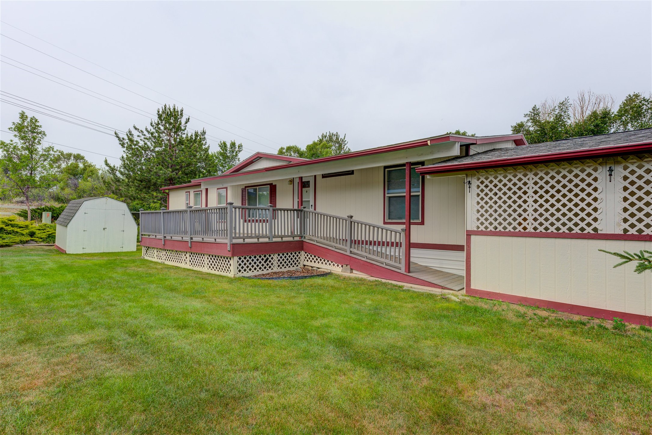 3000 Villard Avenue 335 Property Photo 1