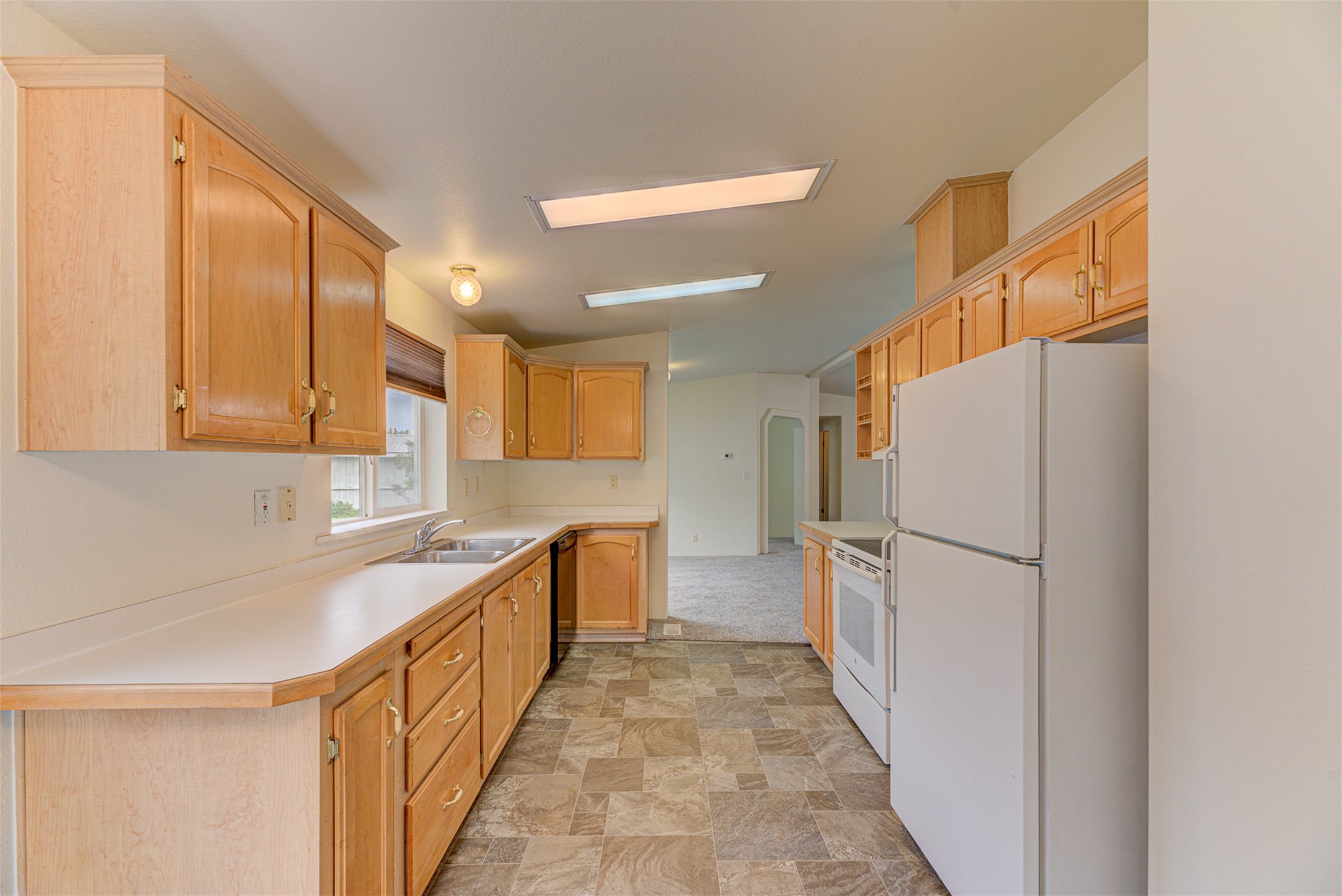 3000 Villard Avenue 335 Property Photo 14